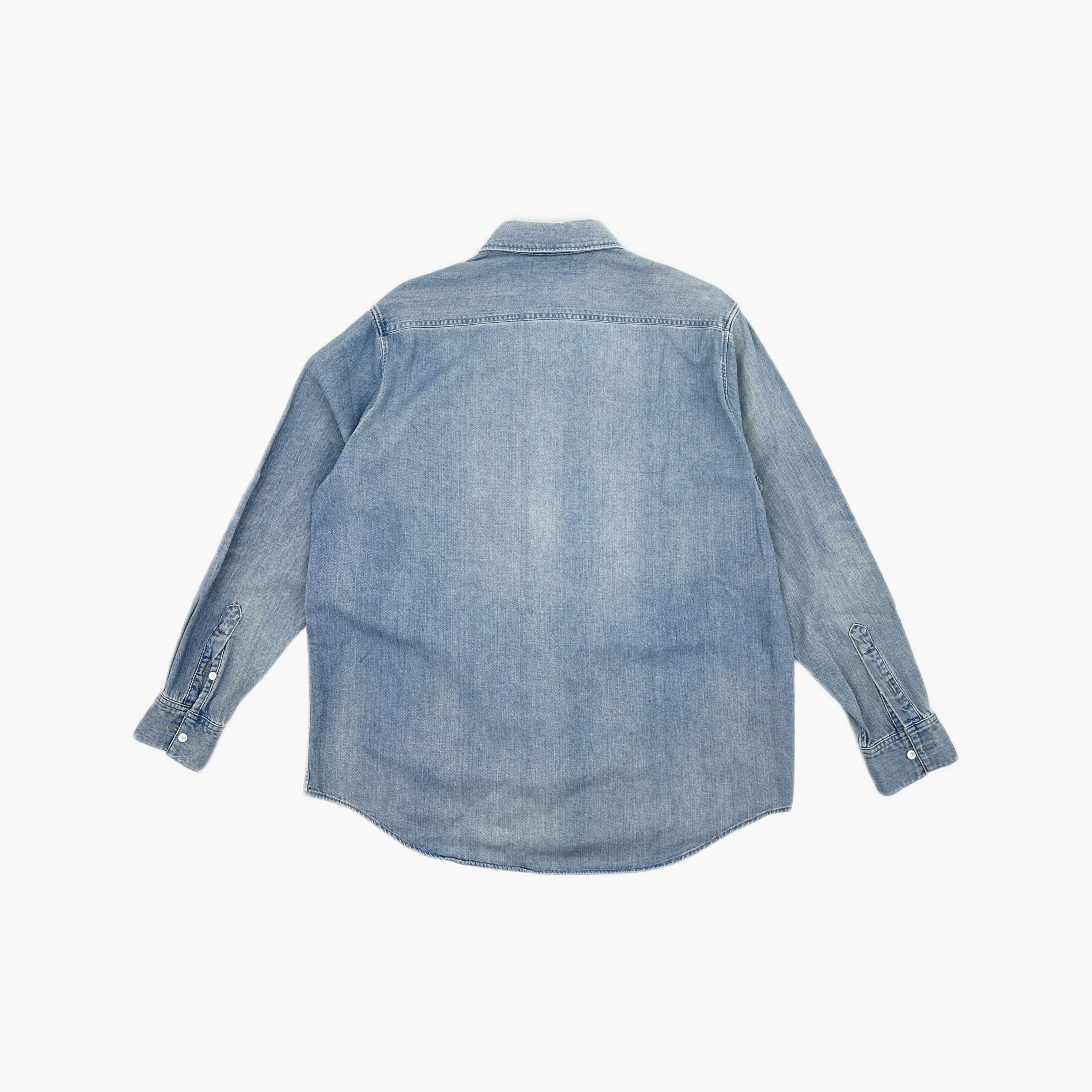 Celine Celine Denim Button Up Shirt Size L Size US L / EU 52-54 / 3 - 2 Thumbnail