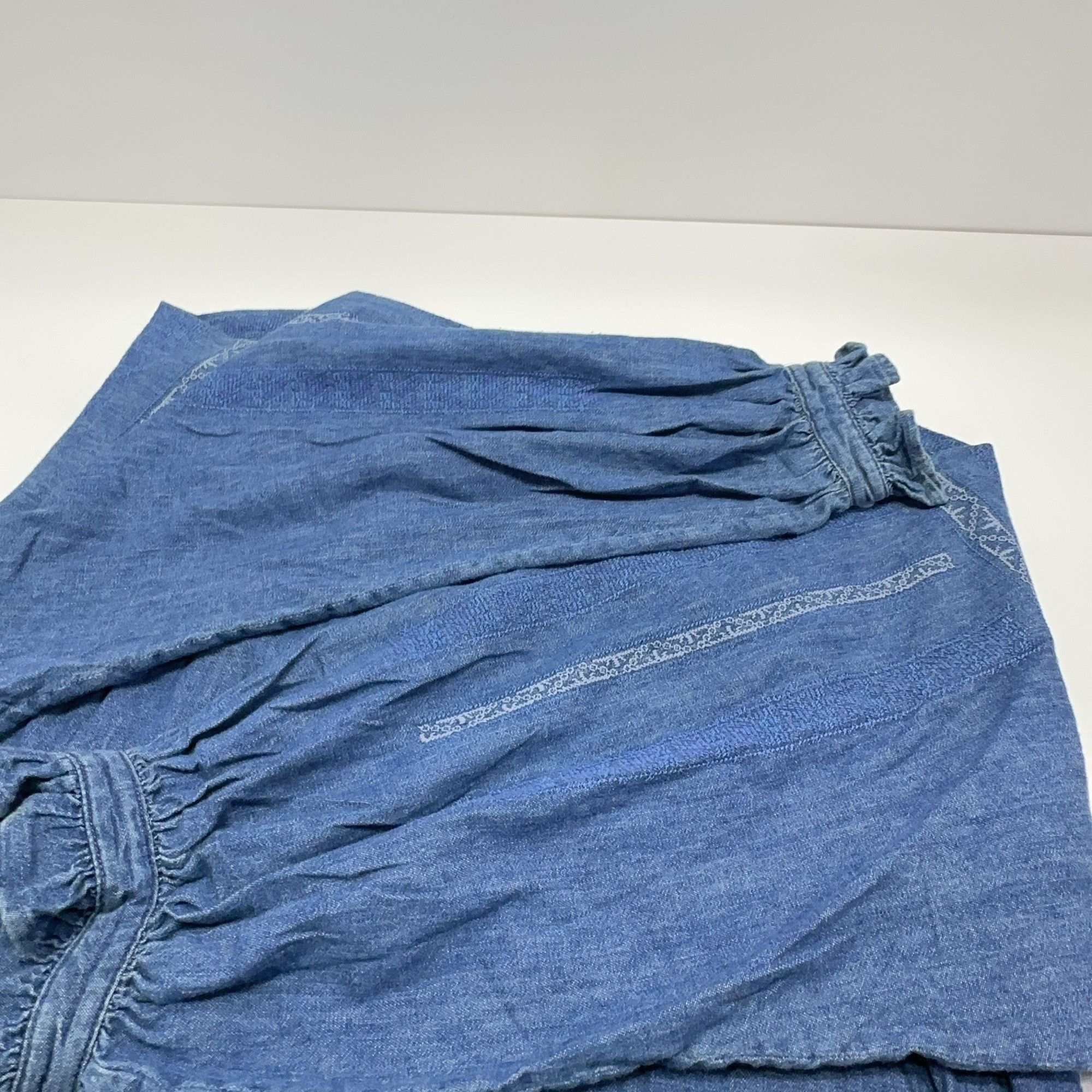 Celine Celine Embroidered Denim Blouse Size L Size L / US 10 / IT 46 - 12 Thumbnail
