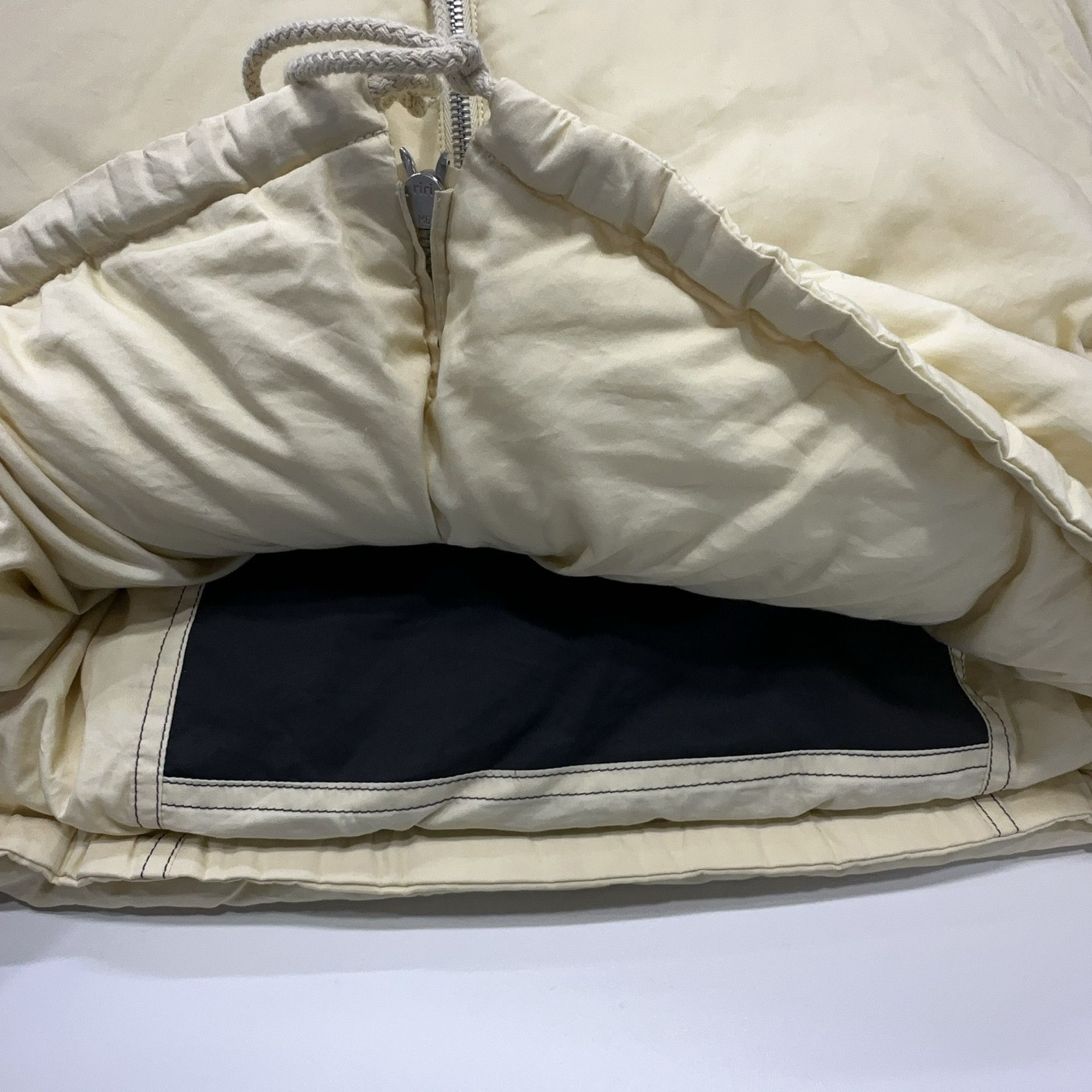 Celine CELINE Down Hooded Vest Size 34 Size XS / US 0-2 / IT 36-38 - 8 Thumbnail