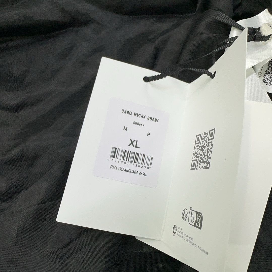 Celine Celine Velvet Zip Hoodie Size XL Size US XL / EU 56 / 4 - 4 Thumbnail