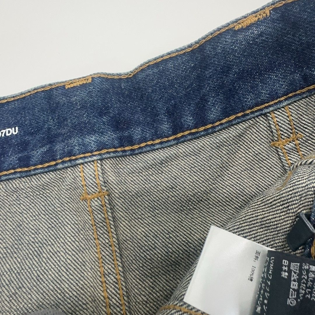 Celine Celine Gold Chain Denim Mini Skirt Size 27 Size 27" / US 4 / IT 40 - 5 Thumbnail