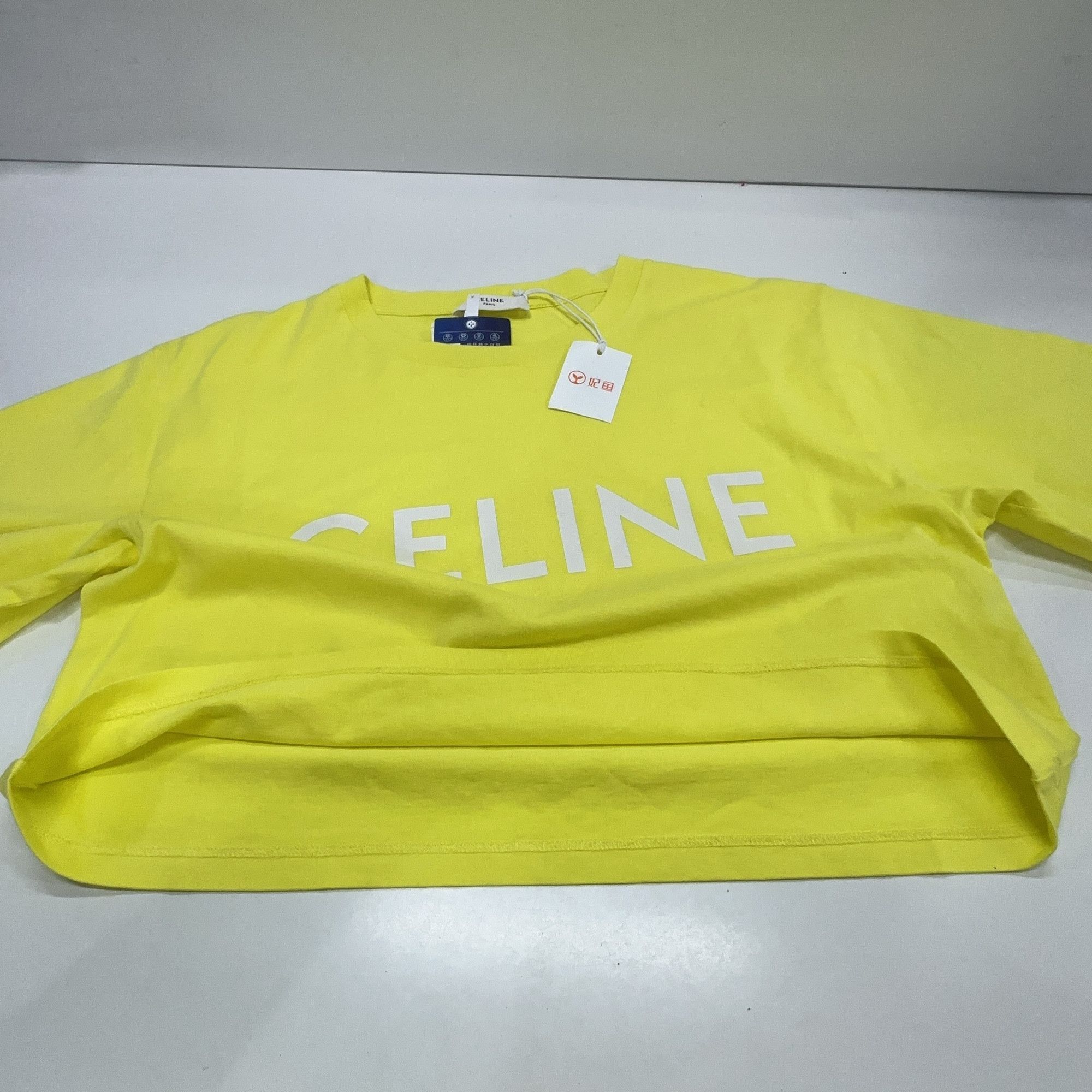 Celine Celine Logo T-Shirt Yellow Size XS Size XS / US 0-2 / IT 36-38 - 7 Thumbnail
