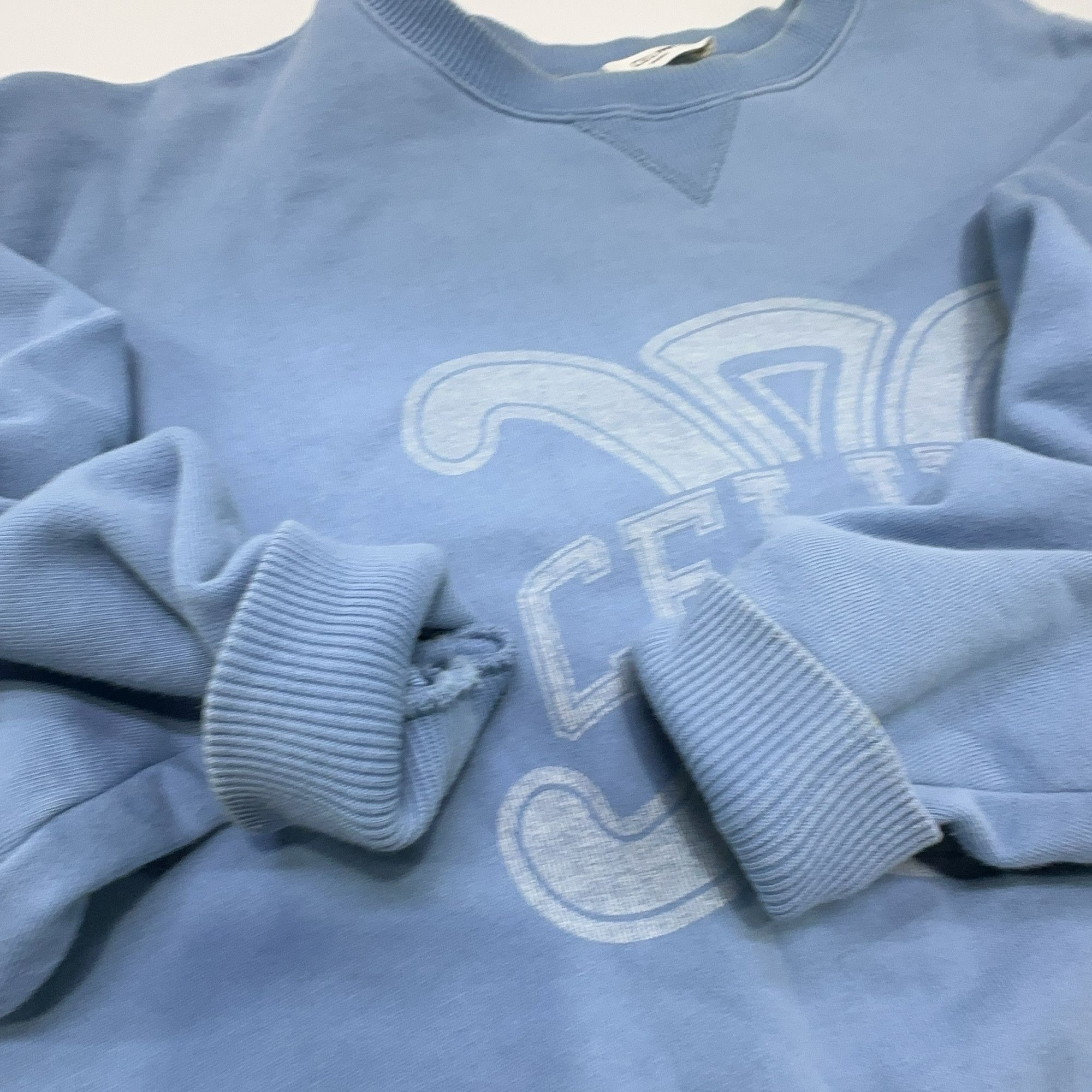 Celine Celine Triomphe Logo Sweatshirt XS Size XS / US 0-2 / IT 36-38 - 9 Thumbnail