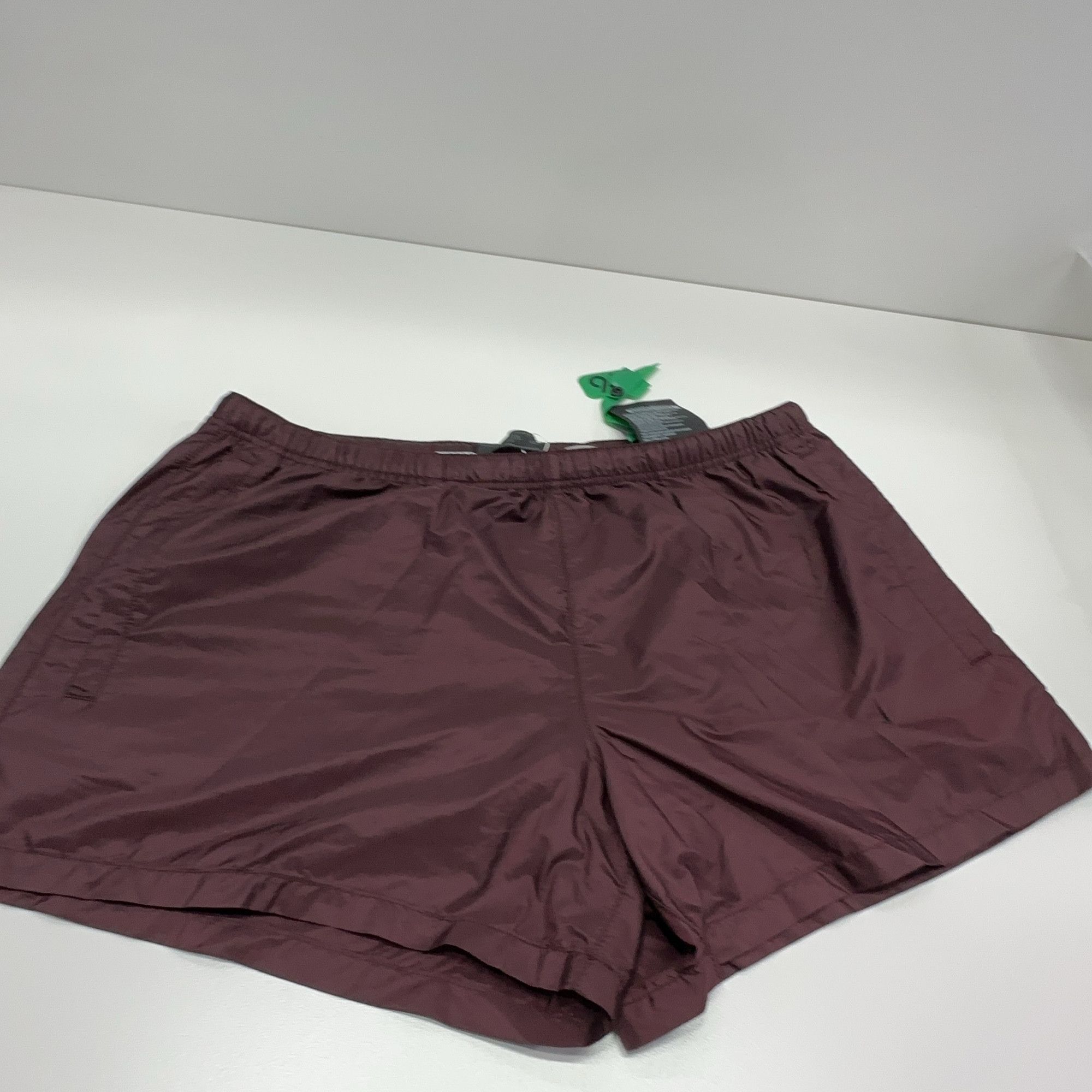 Prada PRADA Burgundy Nylon Shorts Size 32 Size US 32 / EU 48 - 7 Thumbnail