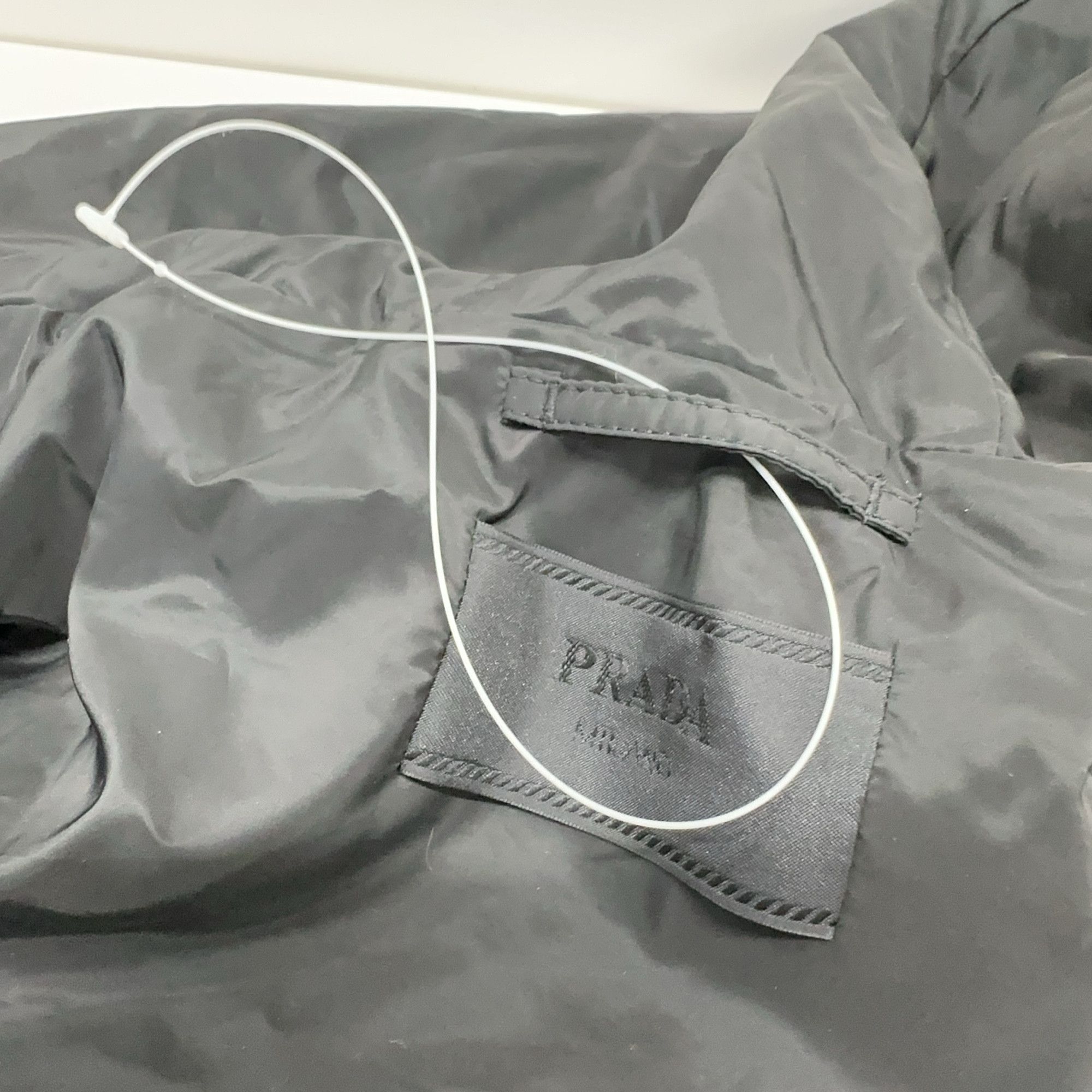 Prada Prada Logo Hooded Jacket Size XXXL Size US XXL / EU 58 / 5 - 6 Thumbnail