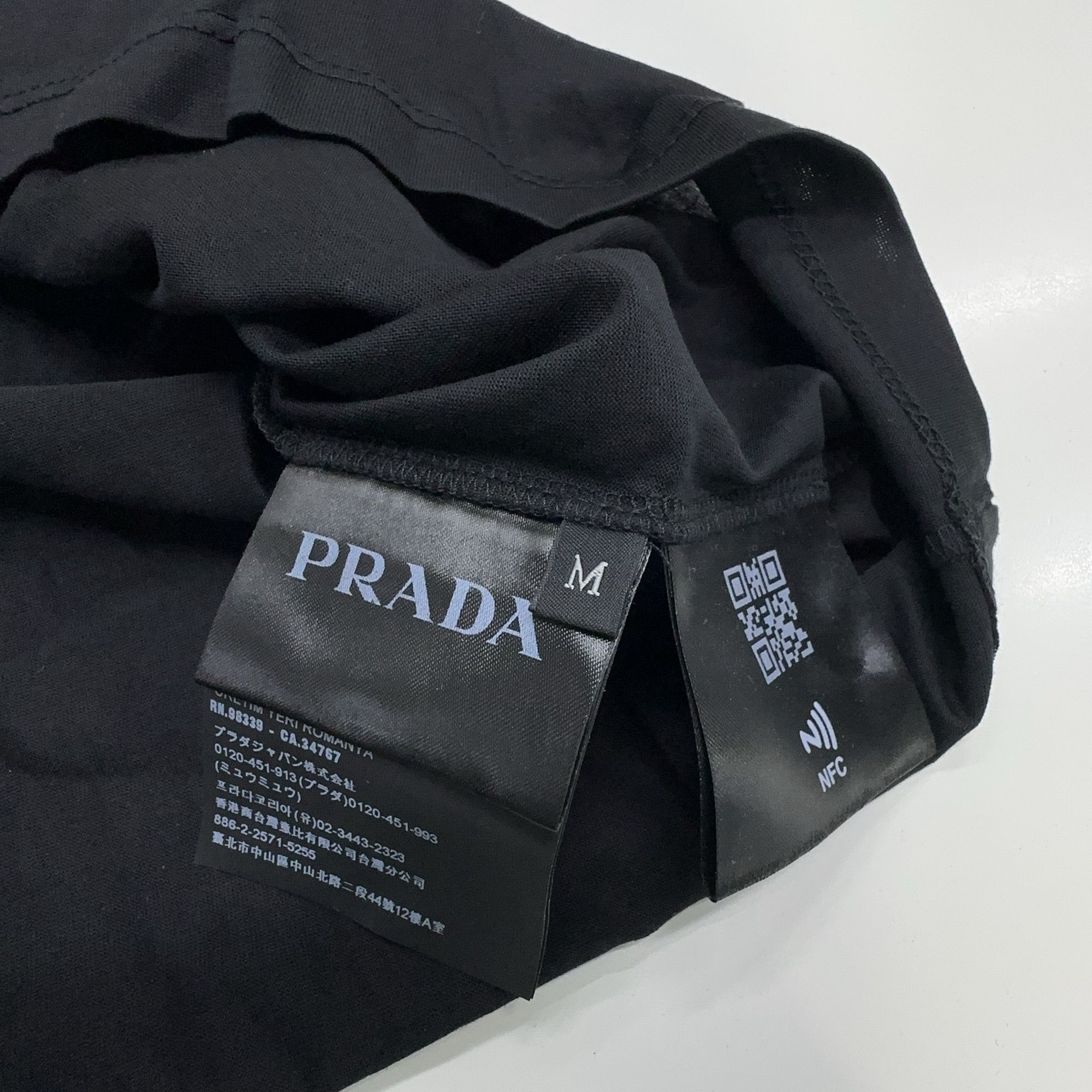 Prada Prada Logo Pocket Short Sleeve T-Shirt Size M Size US M / EU 48-50 / 2 - 4 Thumbnail