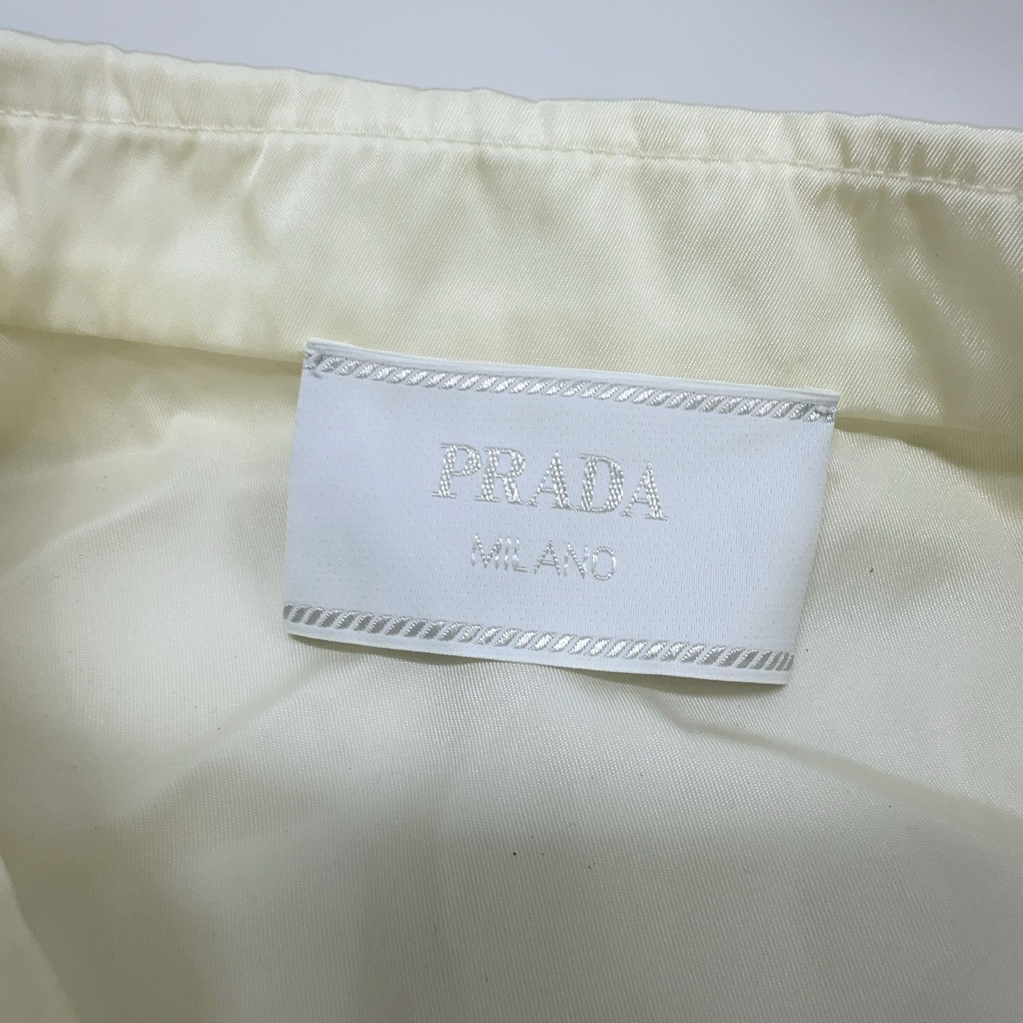 Prada Prada Re-Nylon Logo Shirt Size M Size US M / EU 48-50 / 2 - 5 Thumbnail