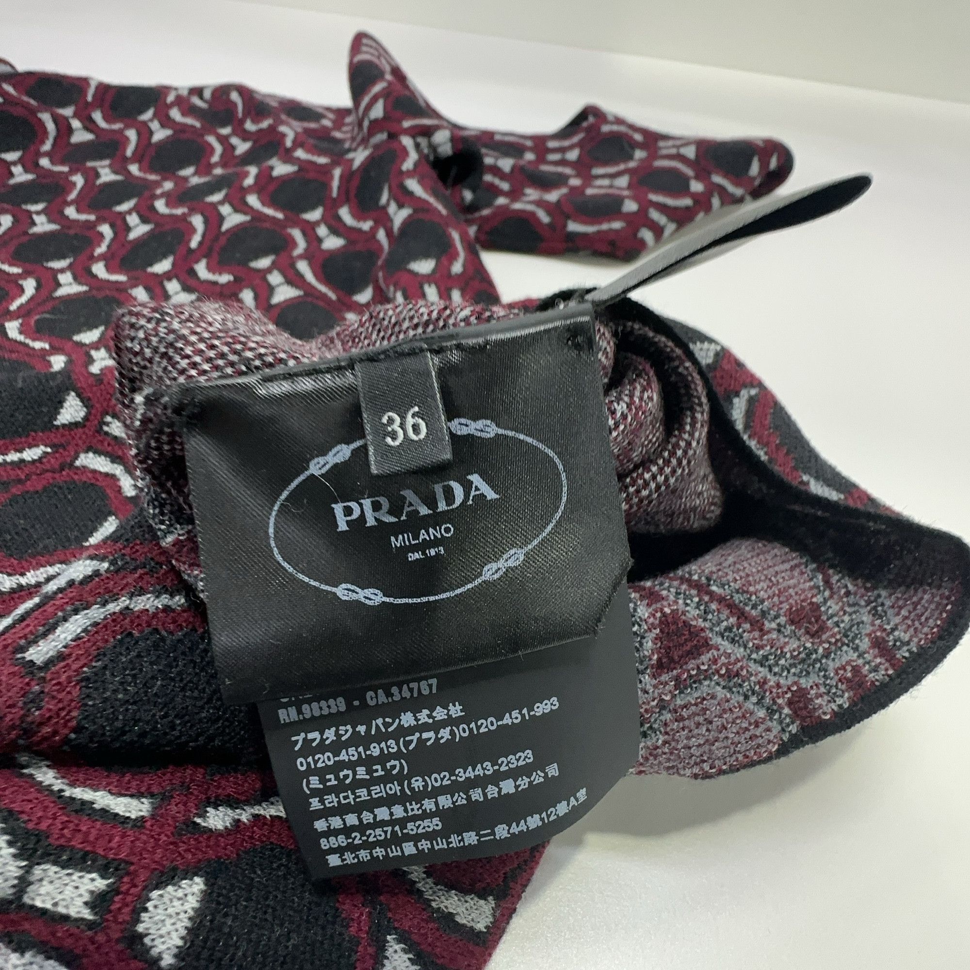 Prada Prada Geometric Turtleneck Sweater Size 36 Size XS / US 0-2 / IT 36-38 - 3 Thumbnail
