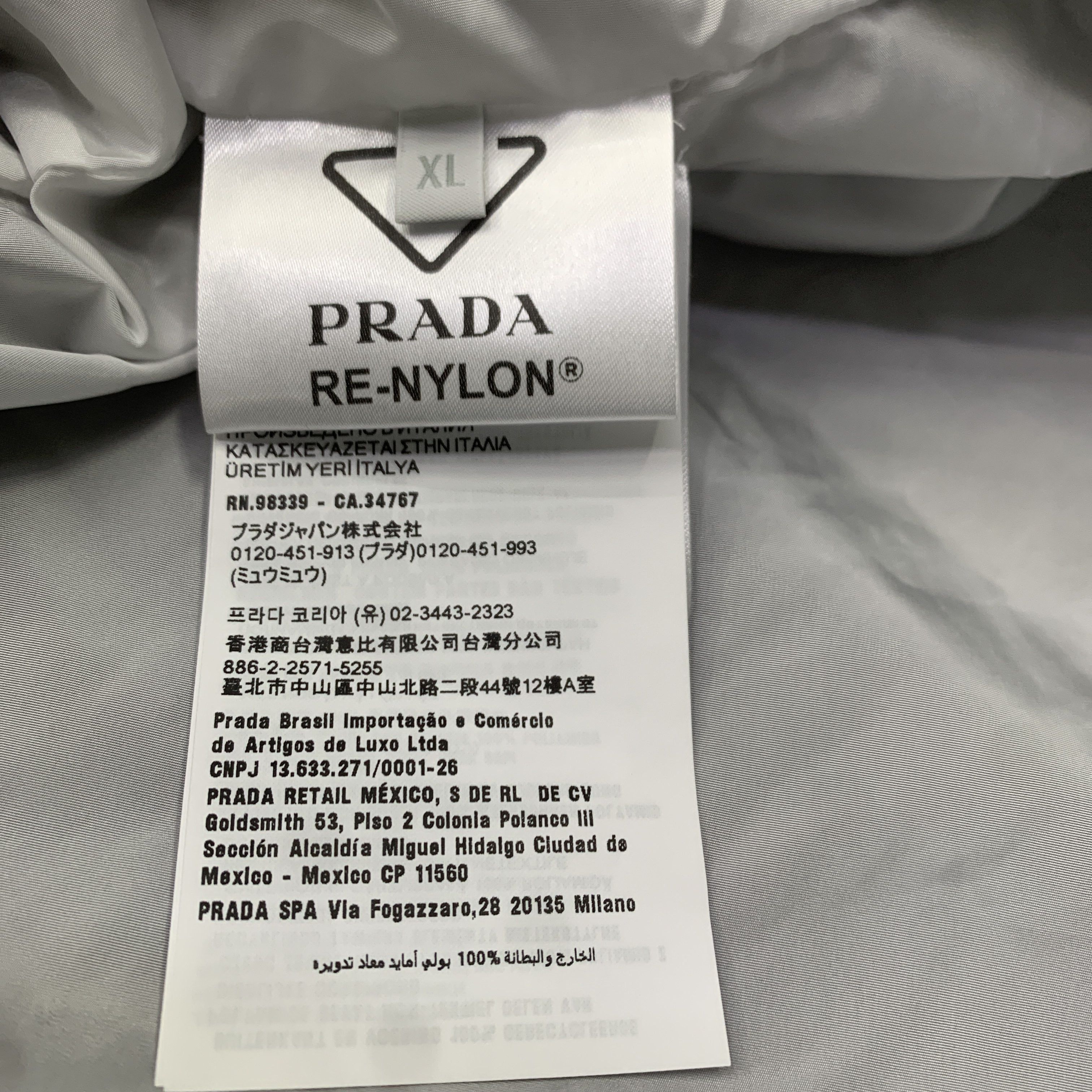 Prada Prada Re-Nylon Zip Up Jacket Size XL Size US XL / EU 56 / 4 - 3 Thumbnail