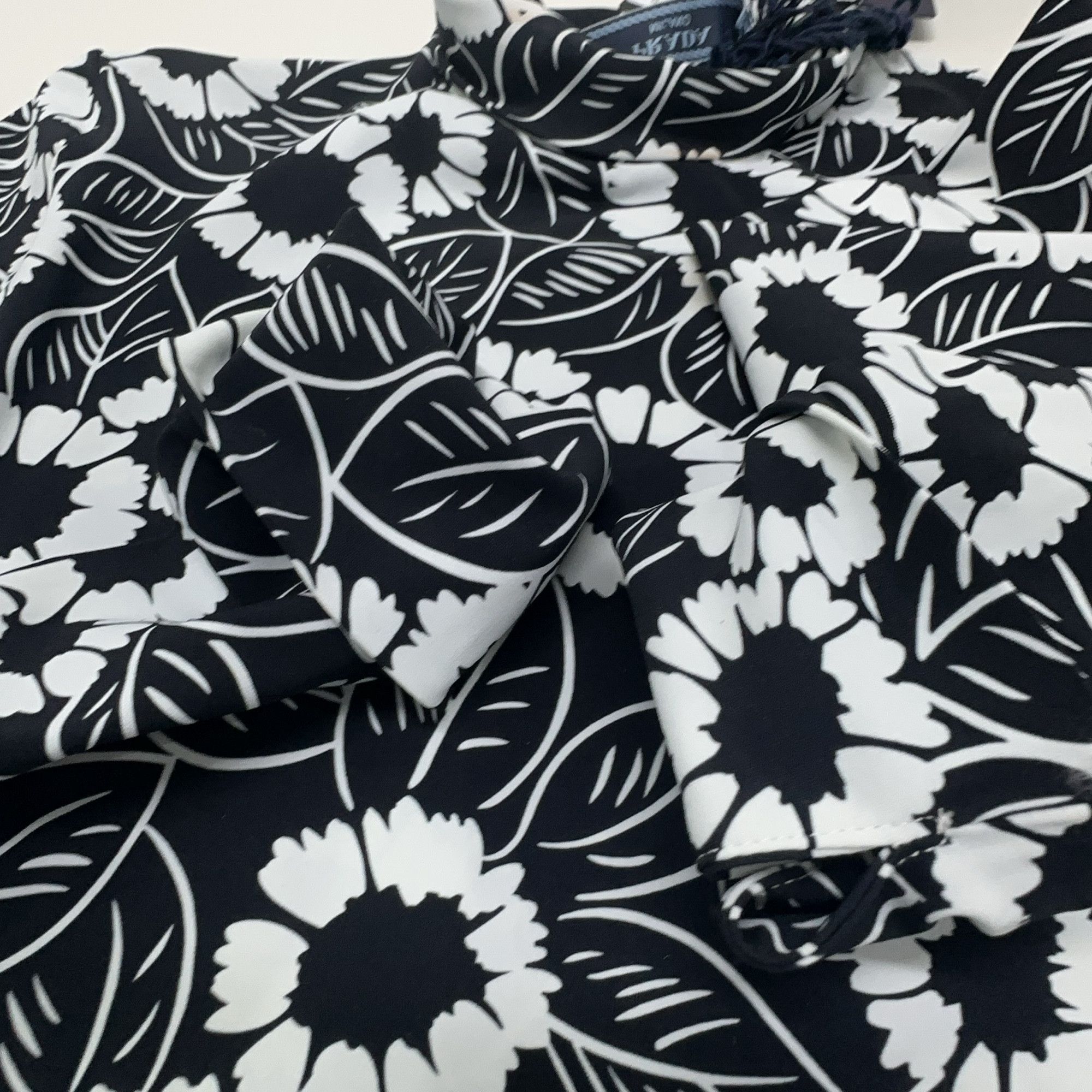 Prada Prada Floral High-Neck Long Sleeve Shirt Size 38 Size XS / US 0-2 / IT 36-38 - 10 Thumbnail