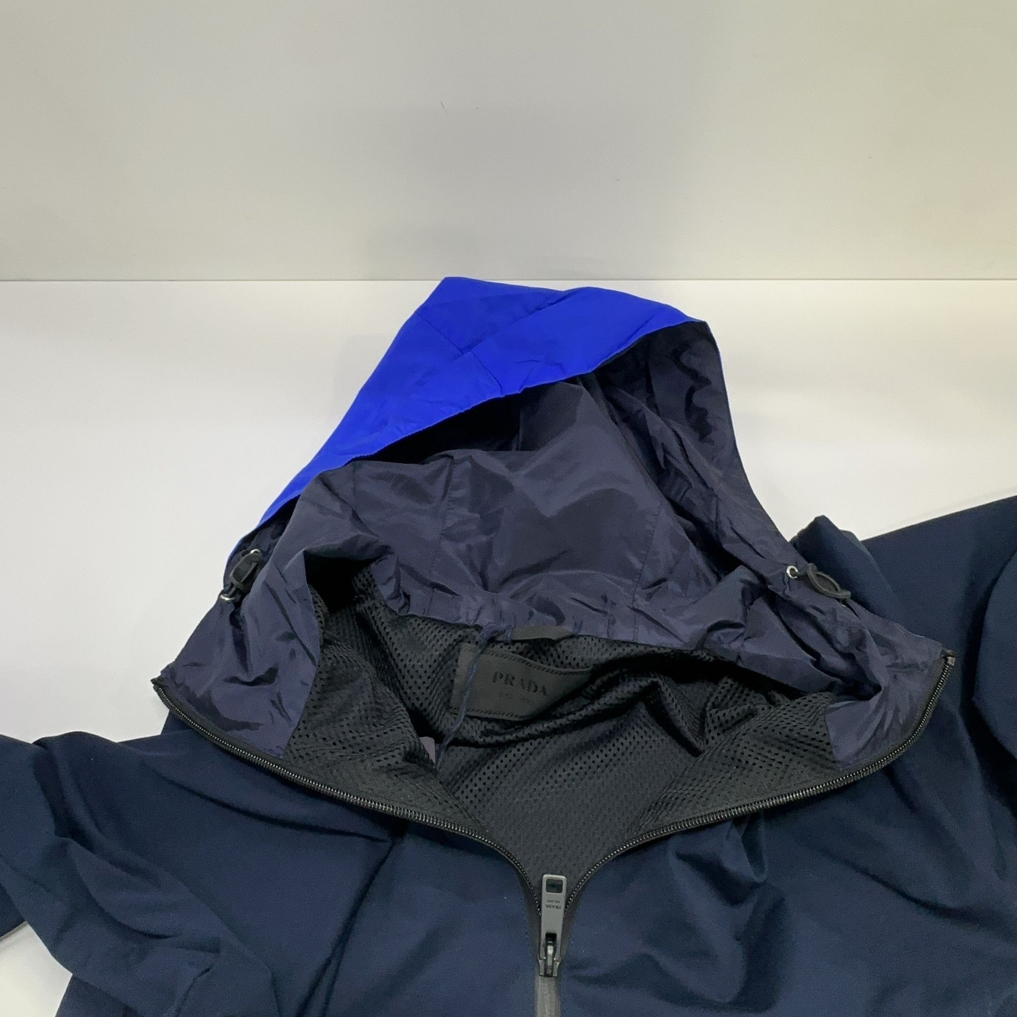 Prada Prada Hooded Light Jacket Size M Size US M / EU 48-50 / 2 - 8 Thumbnail