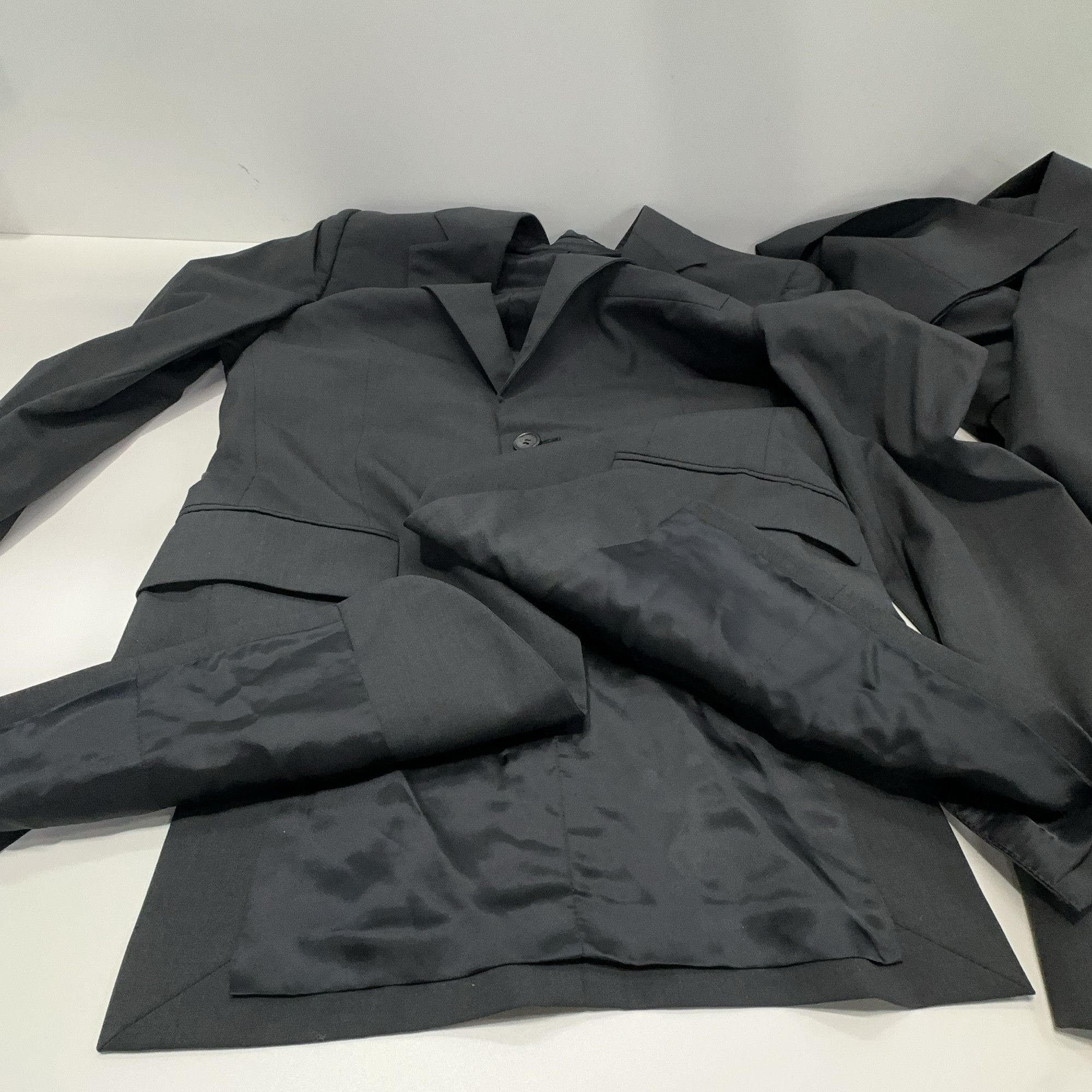 Prada Prada Black Suit Size 36R Size 36R - 10 Thumbnail