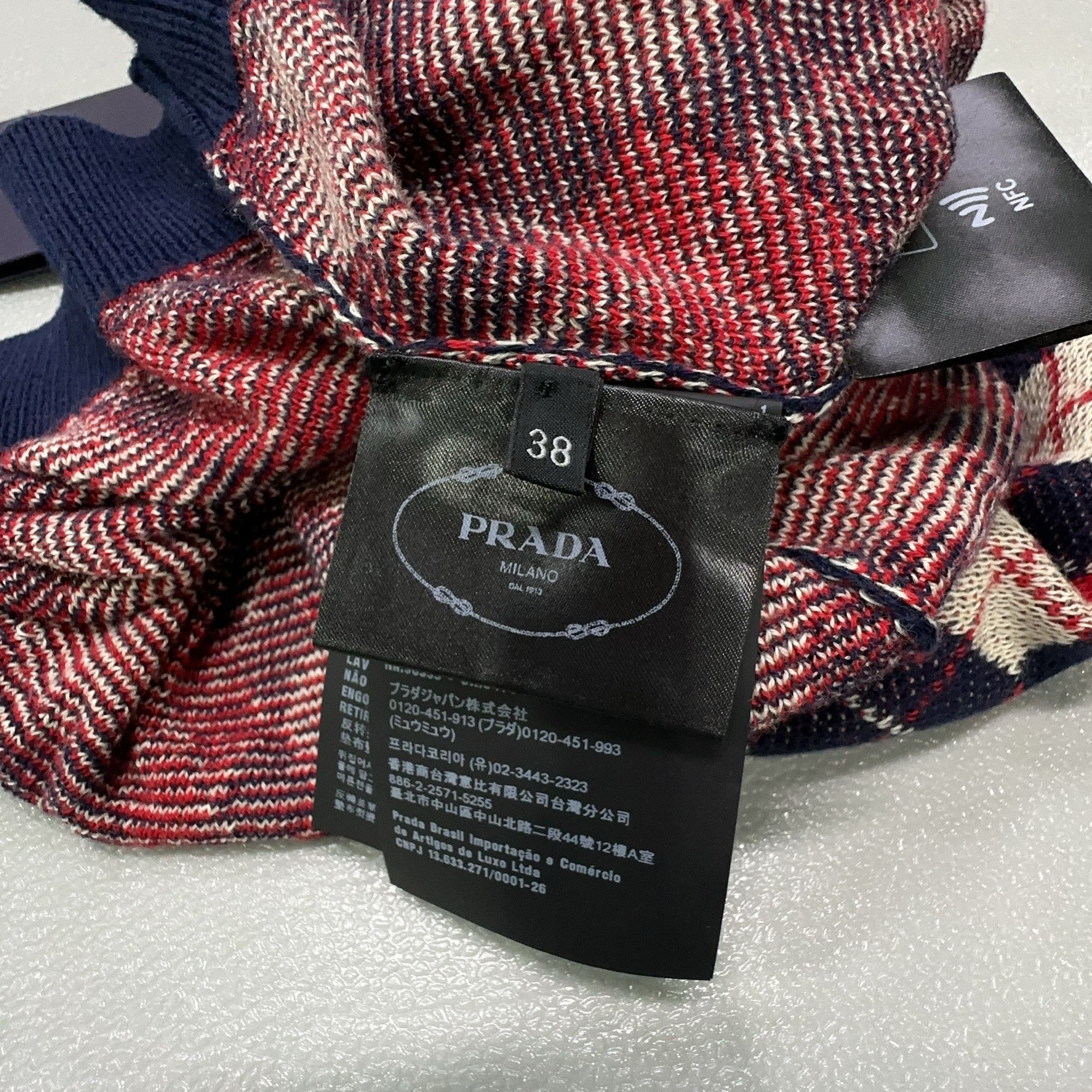 Prada Prada Argyle Pattern Knit Polo Size 38 Size XS / US 0-2 / IT 36-38 - 3 Thumbnail