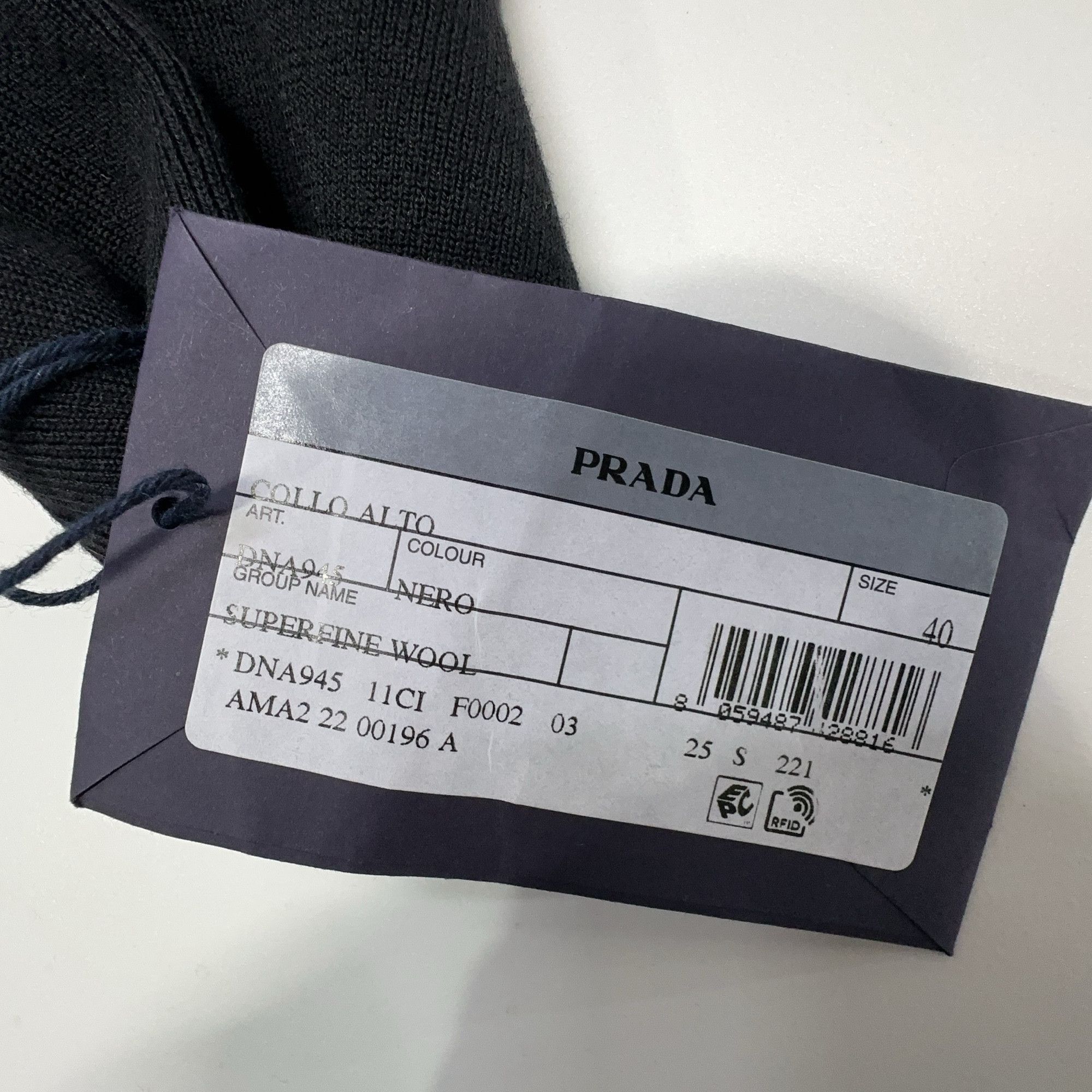 Prada Prada Ribbed Turtleneck Sweater Size 40 Size S / US 4 / IT 40 - 3 Thumbnail