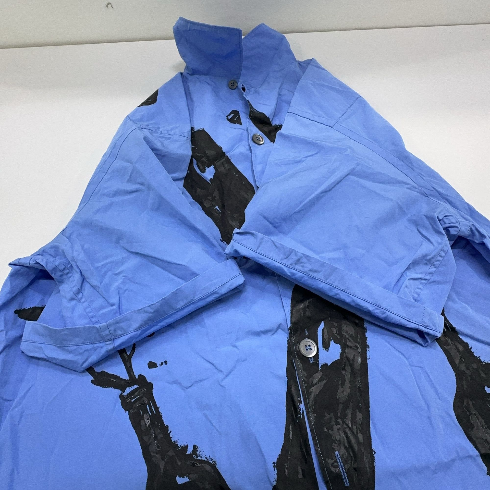 Prada Prada Bottle Print Shirt Size S Size US S / EU 44-46 / 1 - 8 Thumbnail