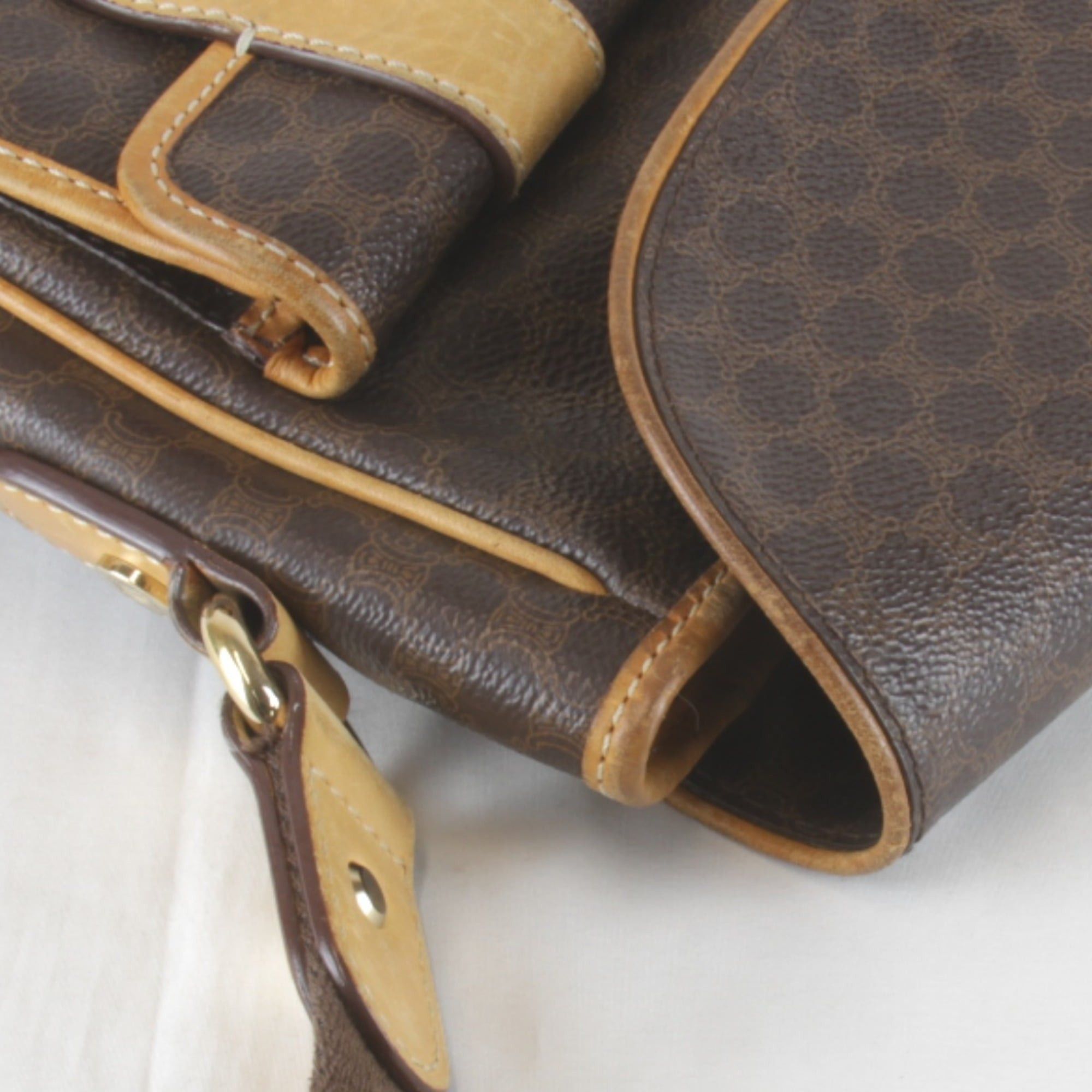Celine CELINE Macadam pattern pocket shoulder bag, leather, brown, women's. Size ONE SIZE - 6 Thumbnail