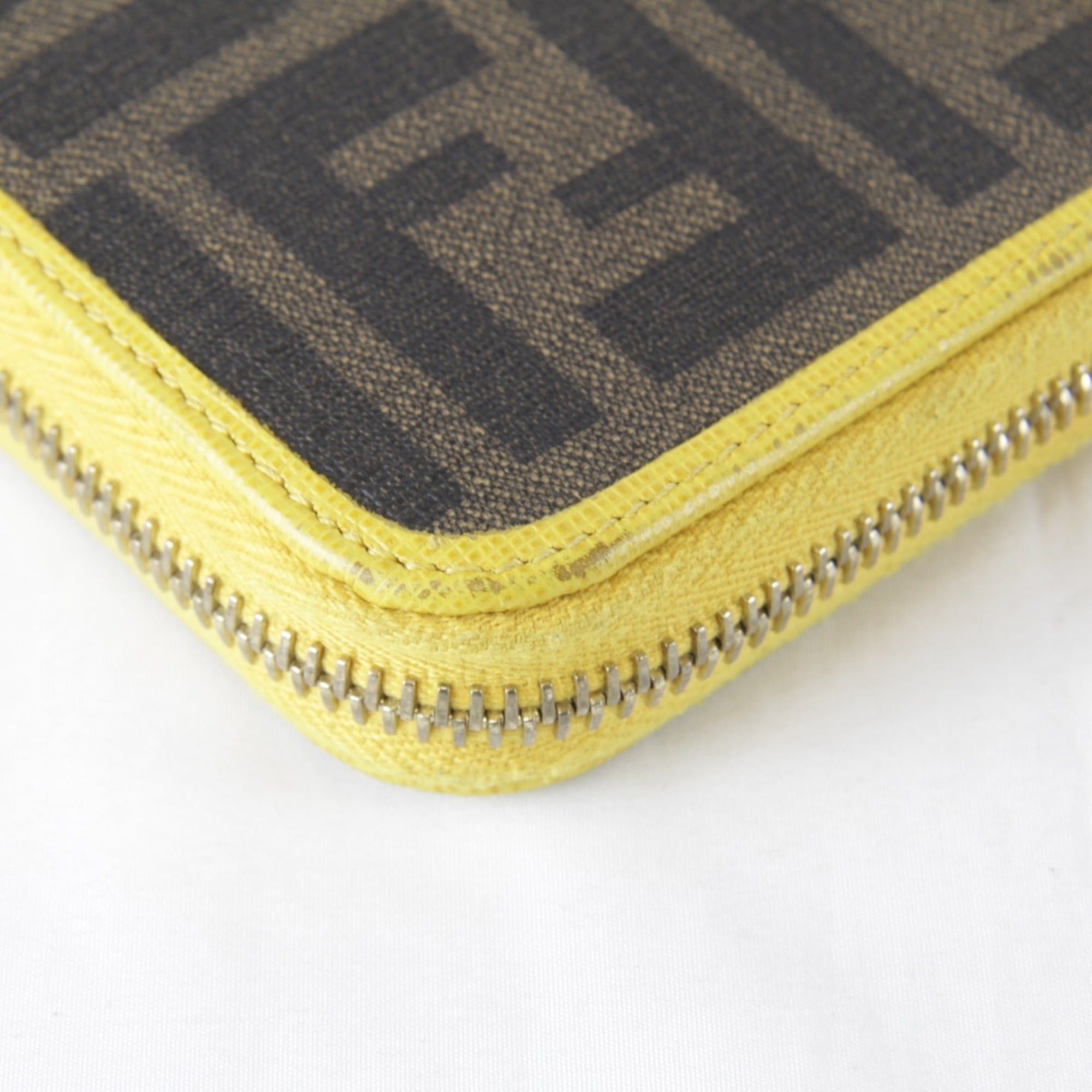 Fendi FENDI Zucca Round Long Wallet, Leather, Yellow x Brown, Women's Size ONE SIZE - 3 Thumbnail