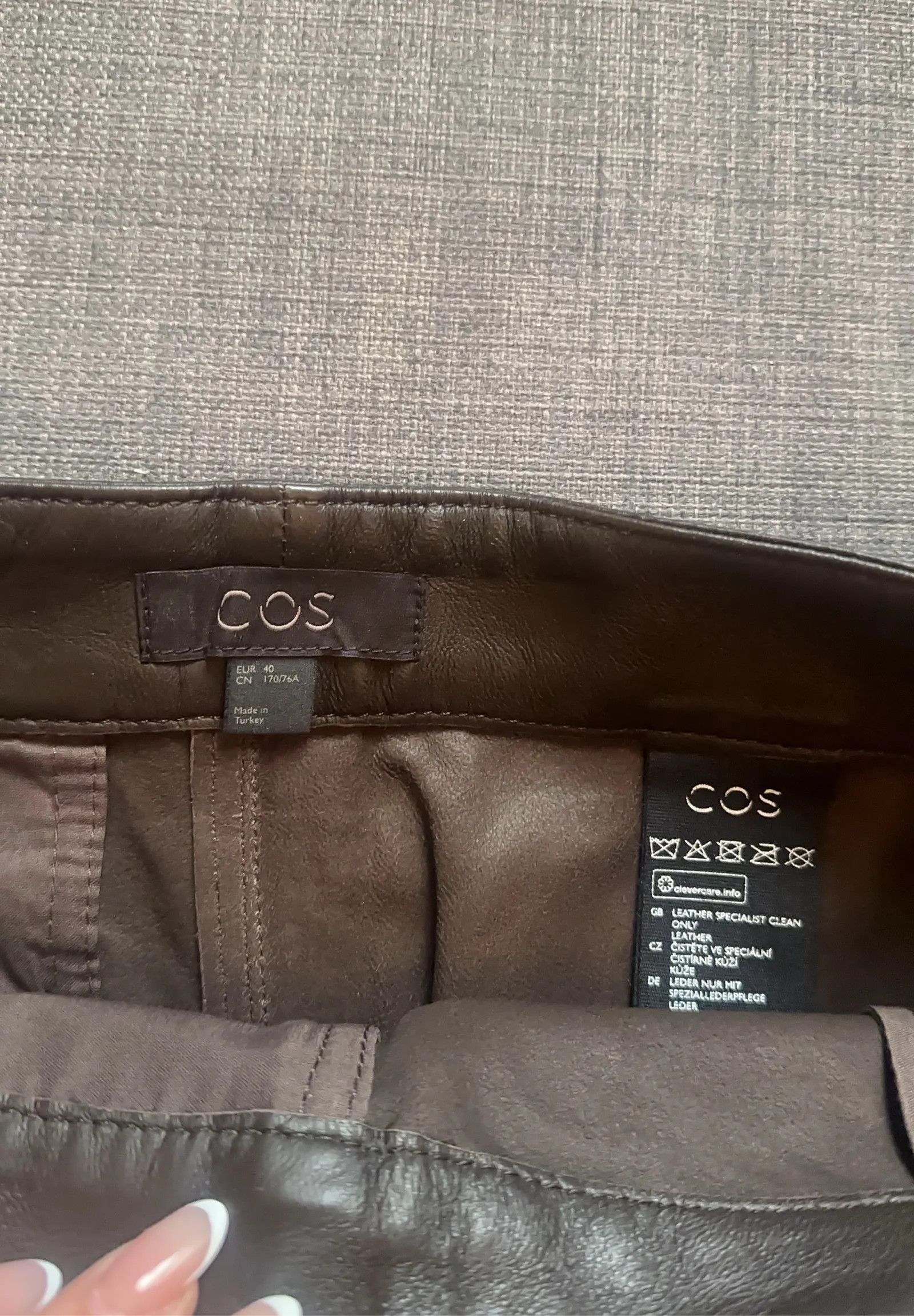 Cos Cos Shorts Size 28" / US 6 / IT 42 - 2 Thumbnail