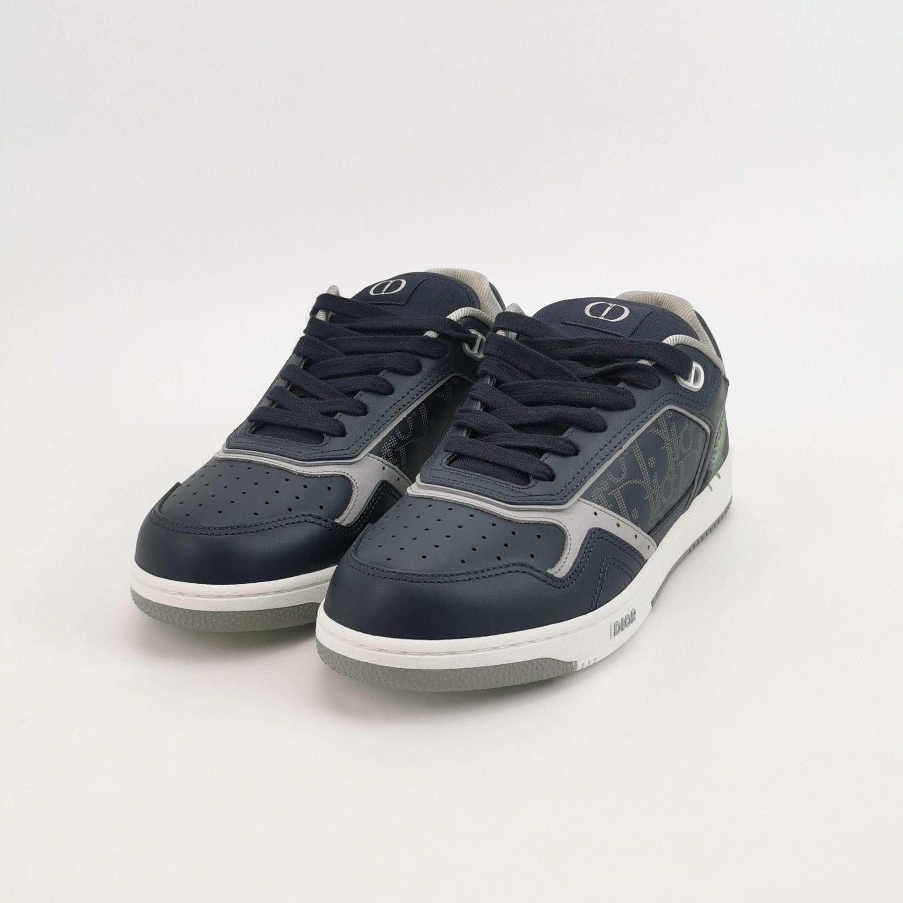 Dior Dior Men 6 Lowtop Sneakers Size US 6 / EU 39 - 2 Thumbnail
