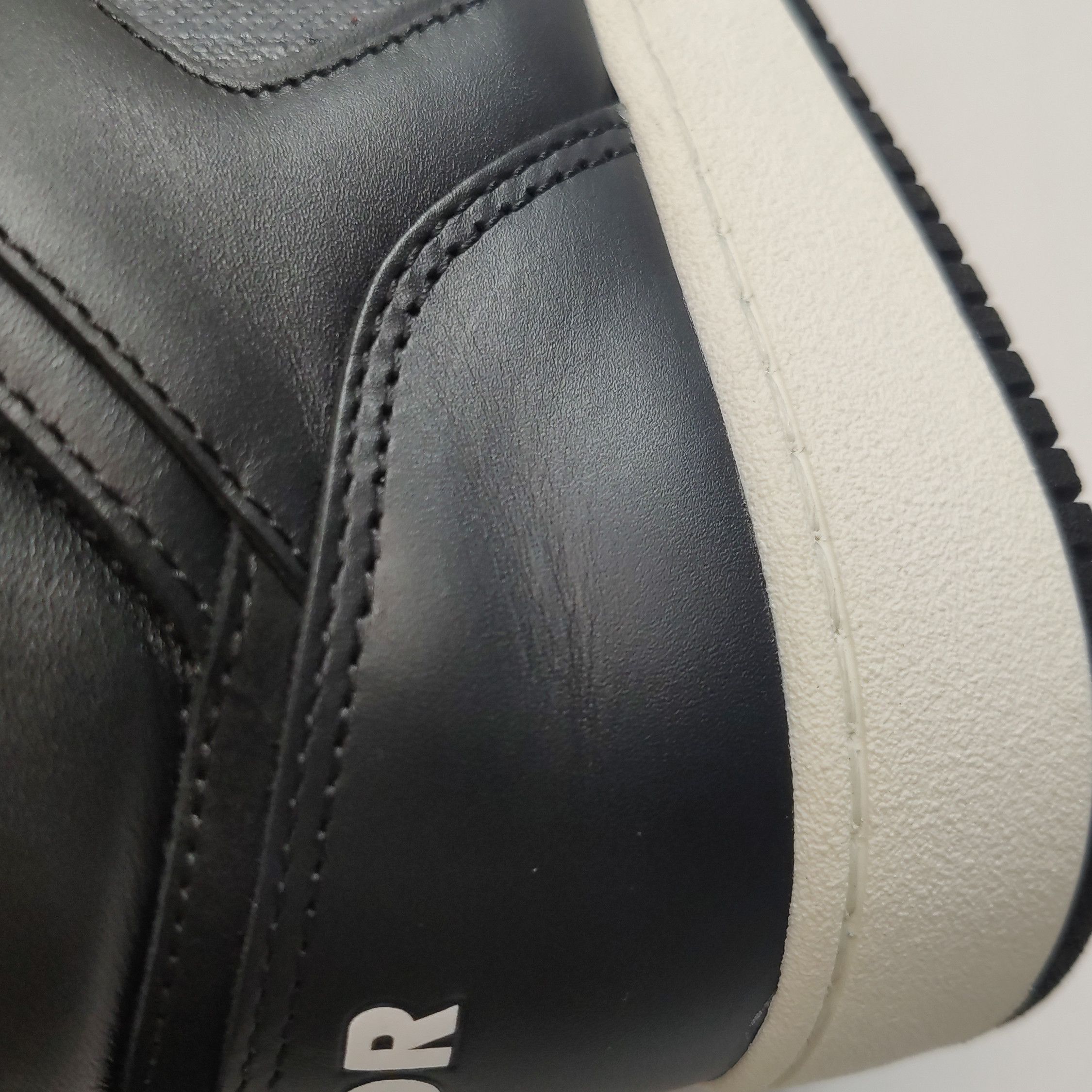 Dior Dior Men 6 Lowtop Sneakers Size US 6 / EU 39 - 10 Thumbnail