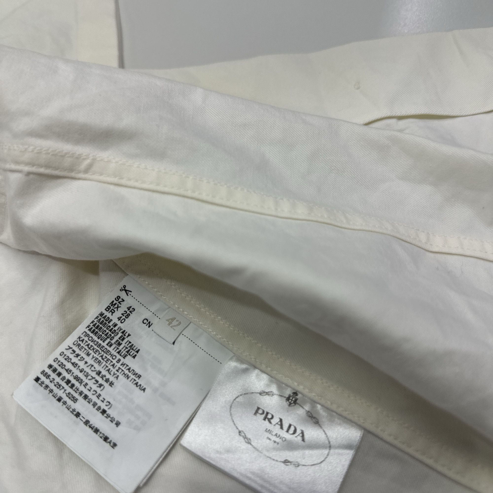 Prada Prada Logo Patch Button Up Shirt Size 42 Size M / US 6-8 / IT 42-44 - 5 Thumbnail
