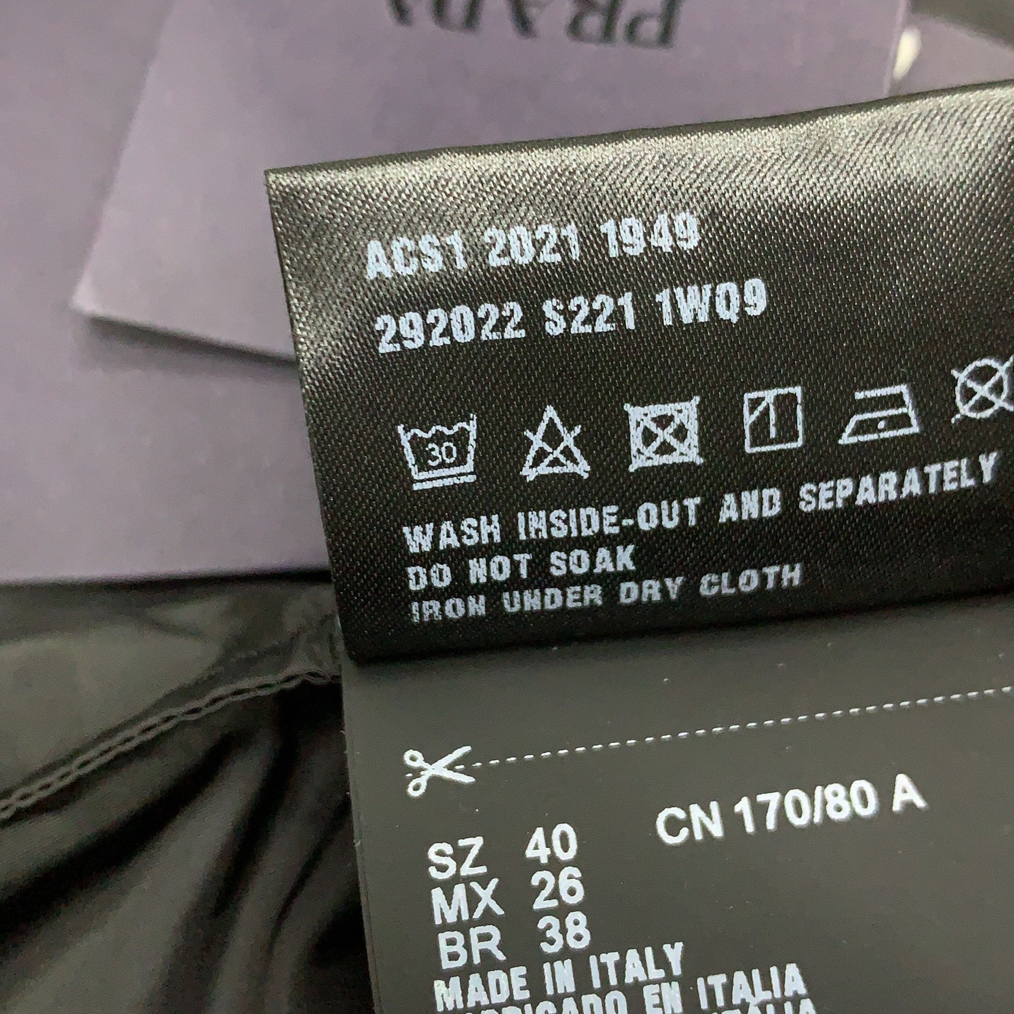 Prada Prada Logo Hooded Jacket Size 40 Size S / US 4 / IT 40 - 3 Thumbnail