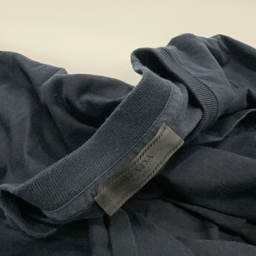 Prada Prada Navy Long Sleeve T-Shirt Size M Size US M / EU 48-50 / 2 - 5 Thumbnail