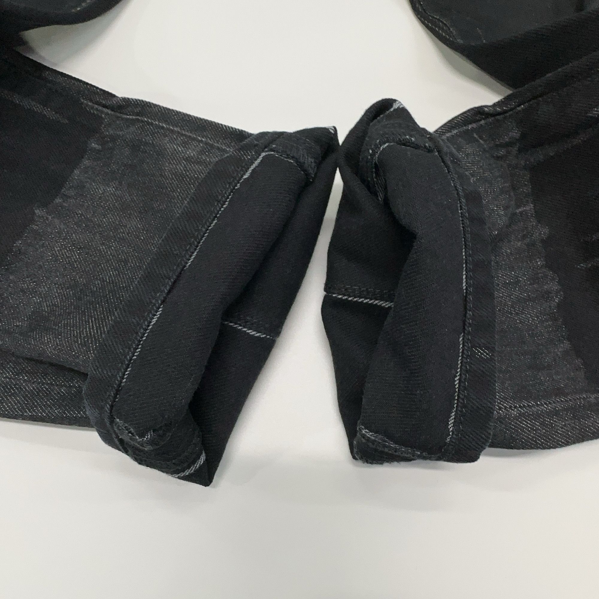 Prada Prada Distressed Black Denim Jeans Size 29 Size US 29 - 8 Thumbnail