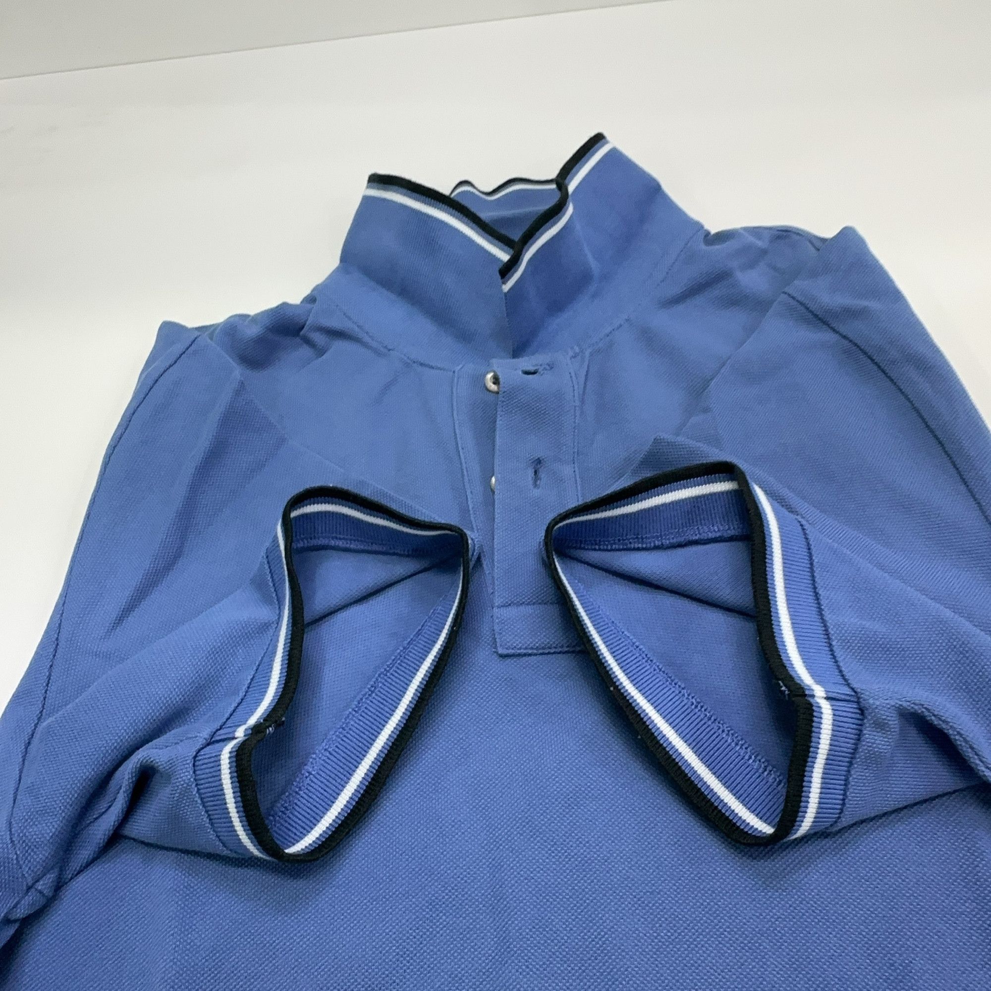 Prada Prada Logo Polo Shirt Size XL Size US XL / EU 56 / 4 - 9 Thumbnail