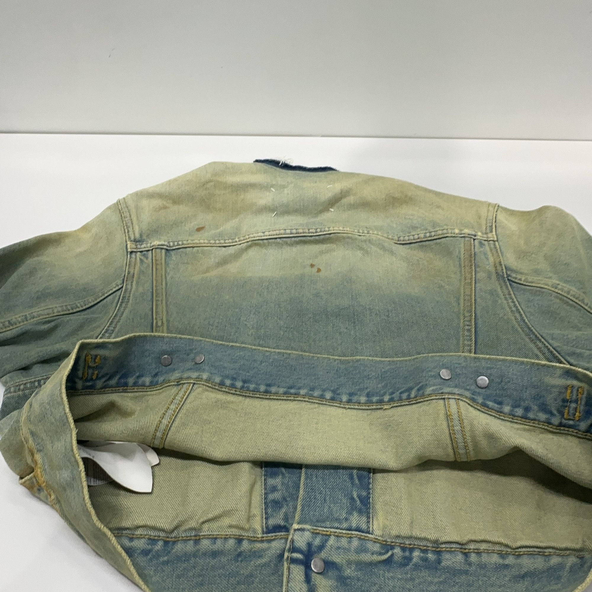 Maison Margiela Maison Margiela Distressed Denim Jacket Size 40 Size S / US 4 / IT 40 - 11 Thumbnail