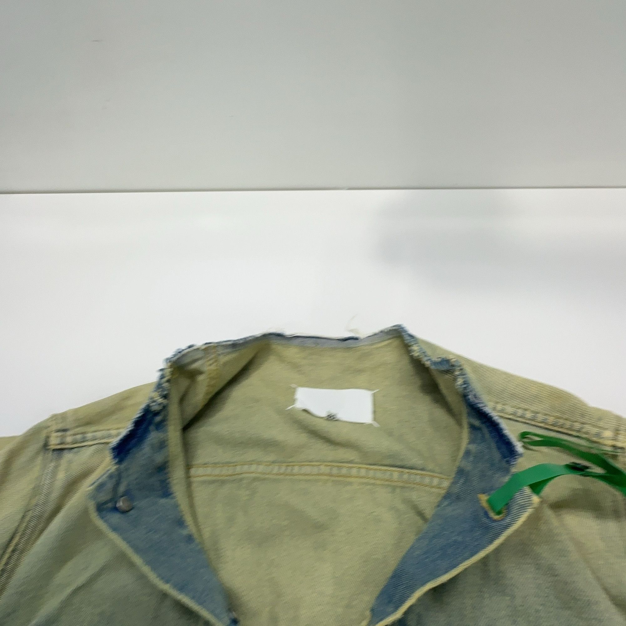 Maison Margiela Maison Margiela Distressed Denim Jacket Size 40 Size S / US 4 / IT 40 - 7 Thumbnail