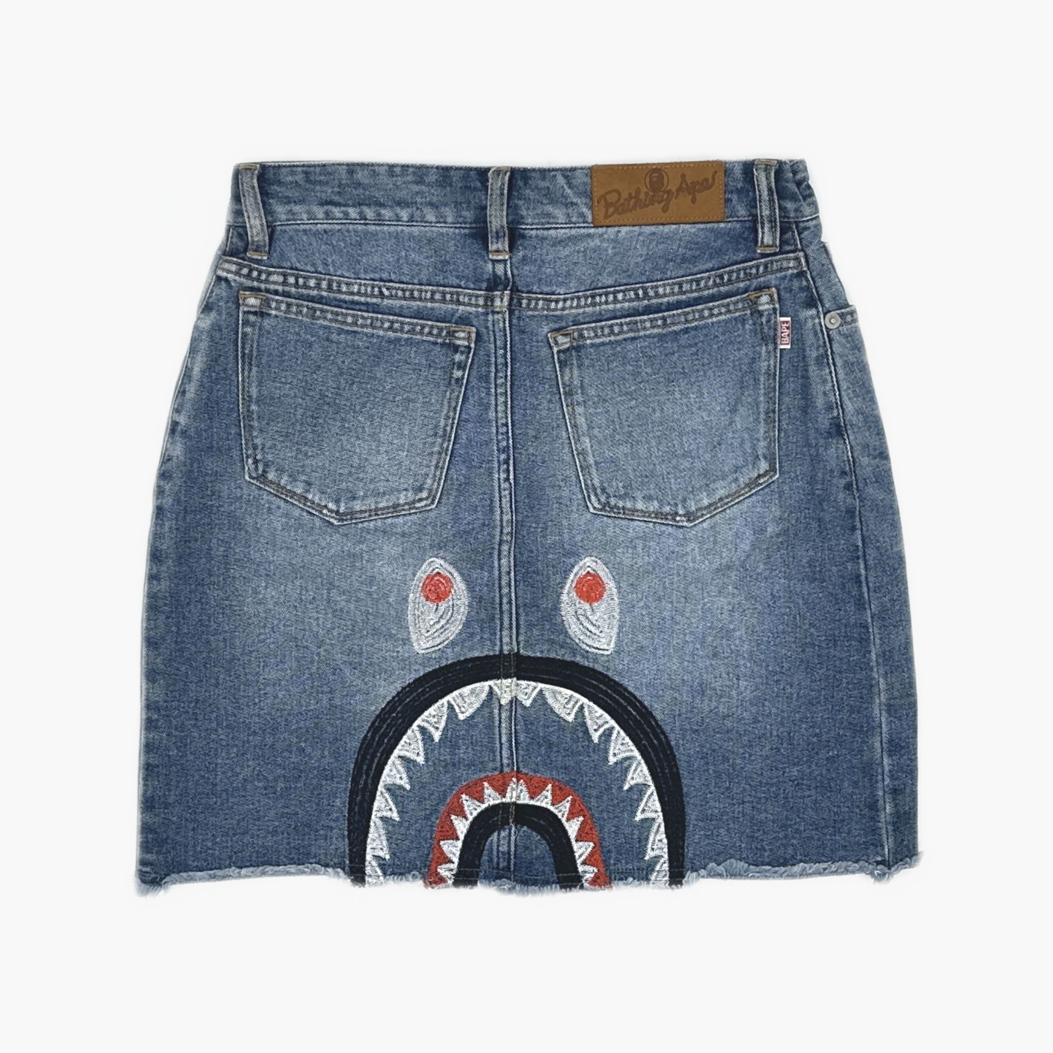 MM6 A Bathing Ape WGM Shark Denim Mini Skirt Size S Size 26" / US 2 / IT 38 - 2 Thumbnail