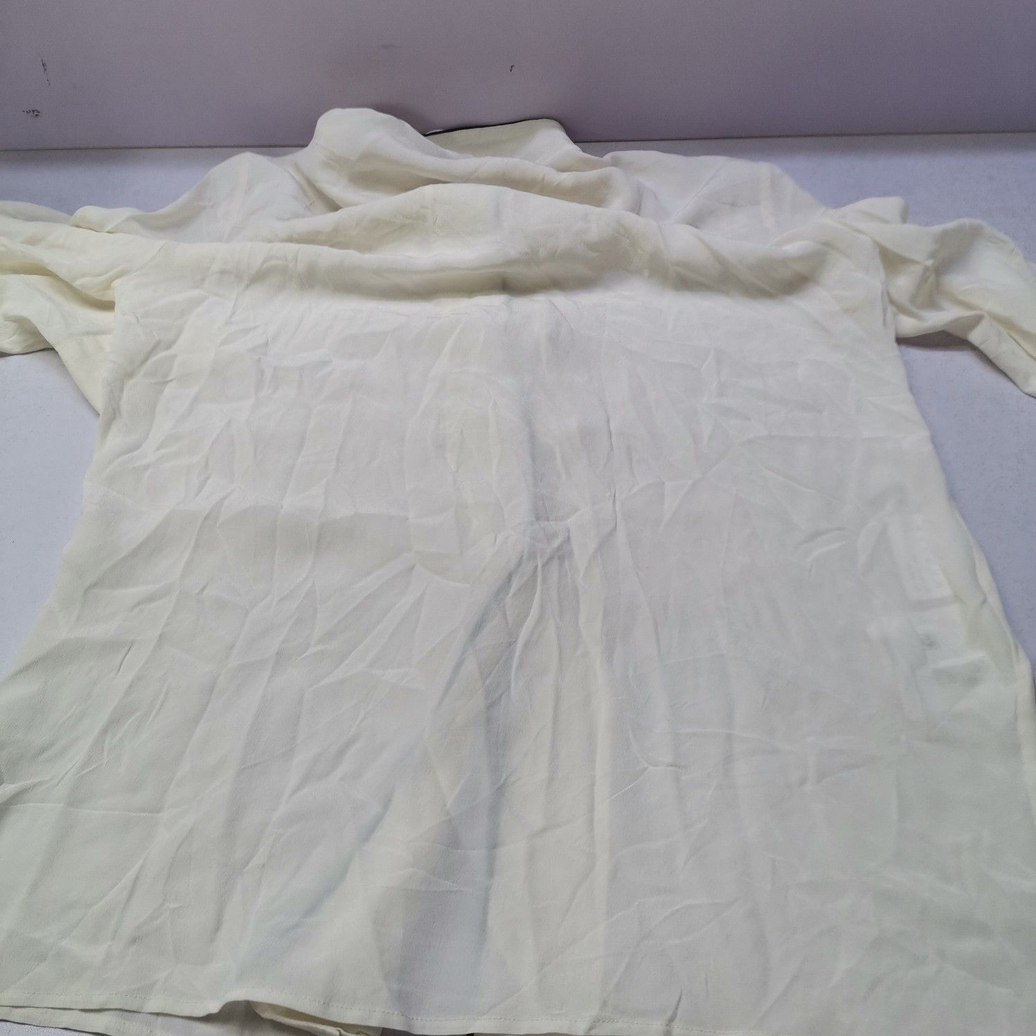 Prada Prada White Contrast Piping Shirt Size M Size US XXS / EU 40 - 10 Thumbnail