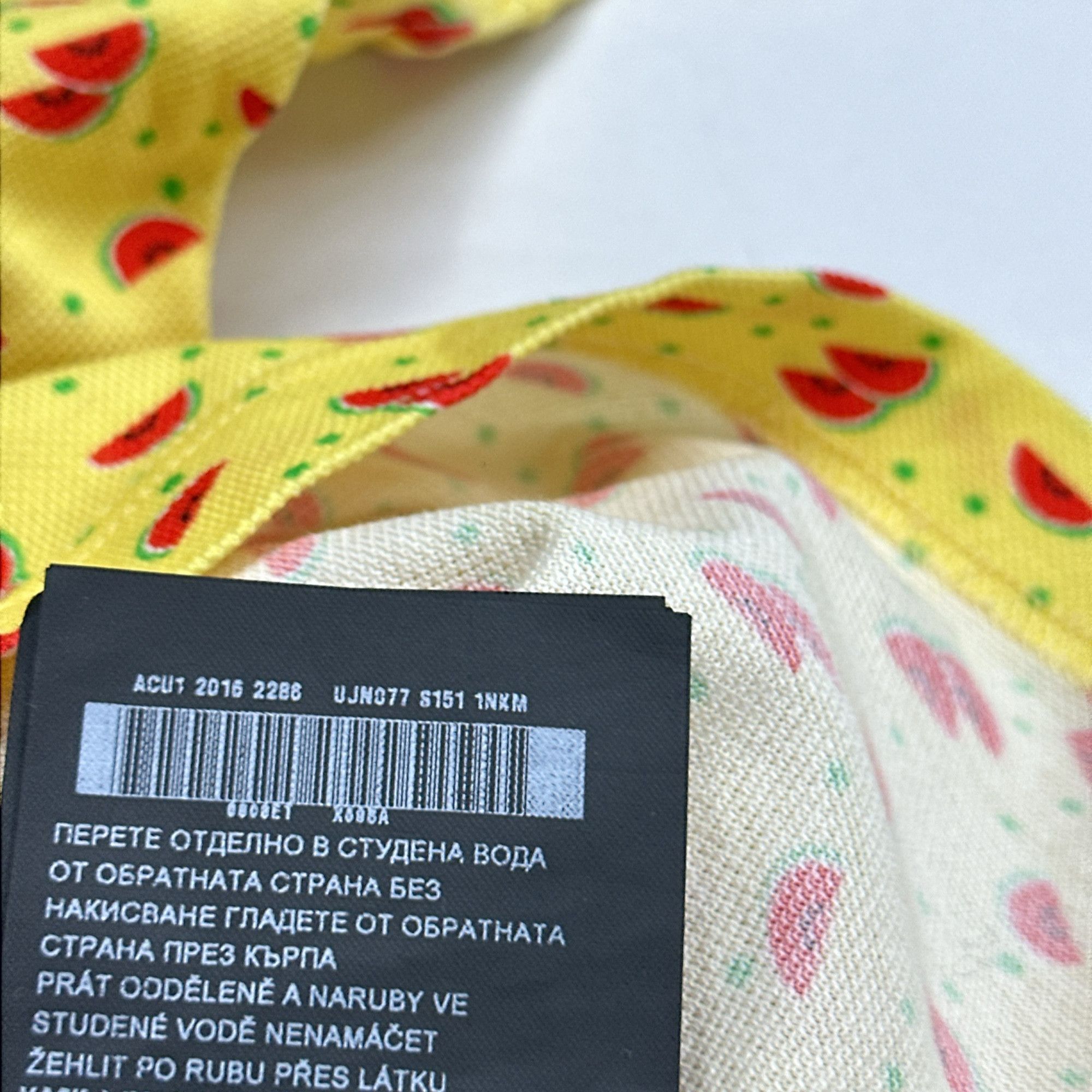 Prada Prada Watermelon Print Polo Size L Size US L / EU 52-54 / 3 - 4 Thumbnail