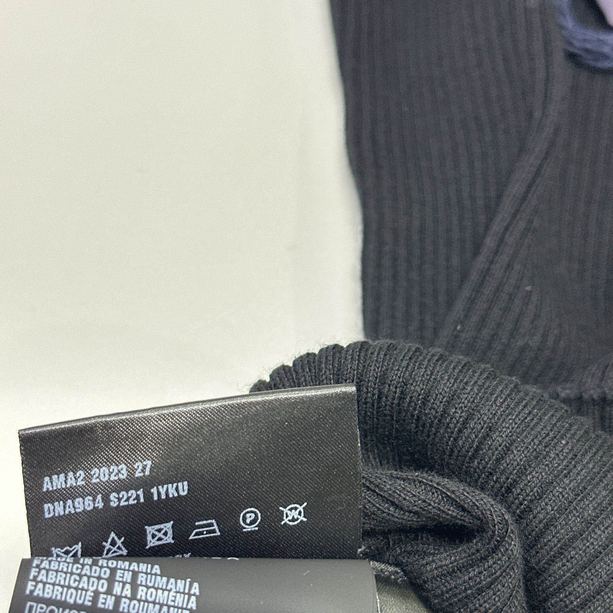 Prada Prada Ribbed Knit Sweater Size 38 Size XS / US 0-2 / IT 36-38 - 4 Thumbnail