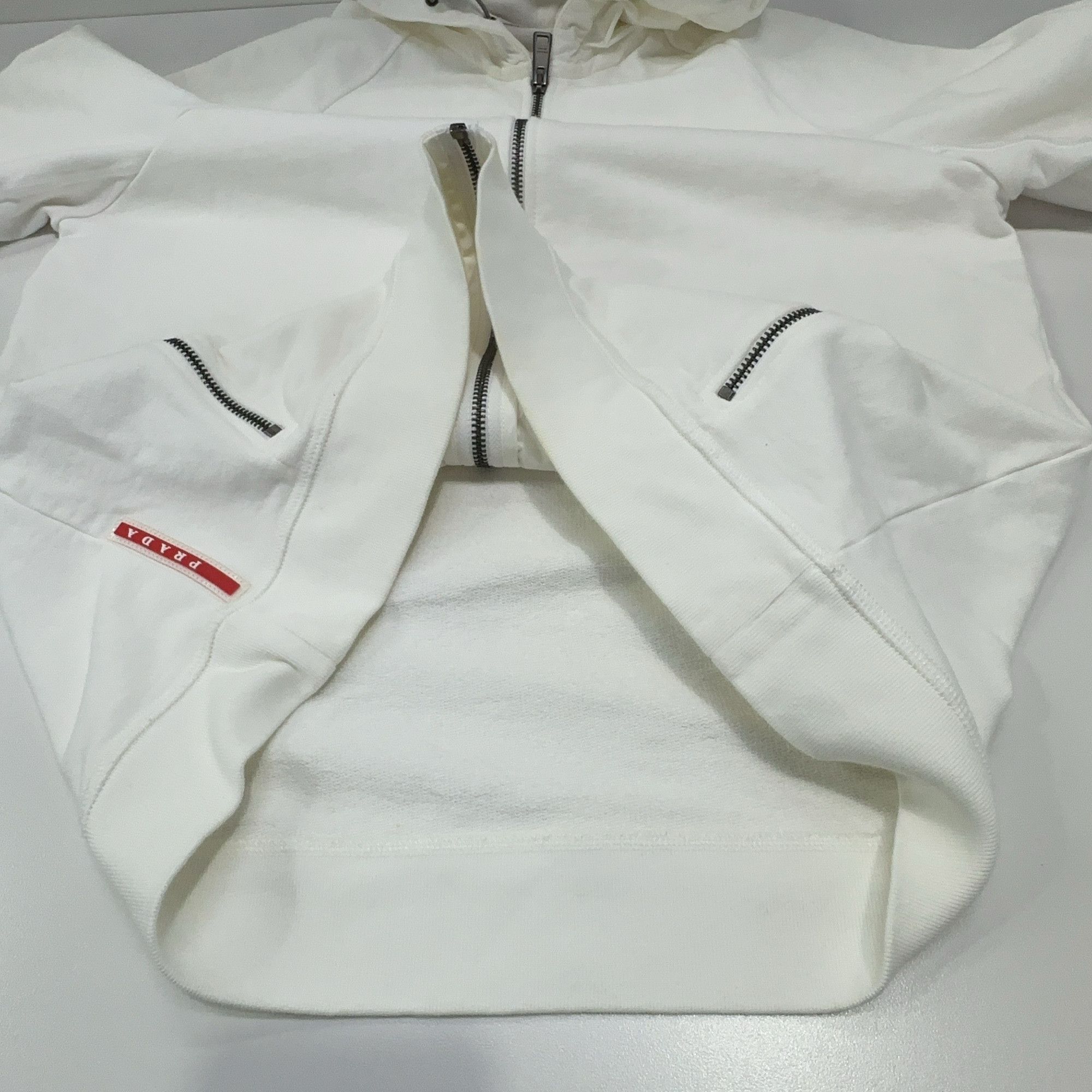 Prada Prada Logo Patch Zip Hoodie US L Size US L / EU 52-54 / 3 - 12 Thumbnail