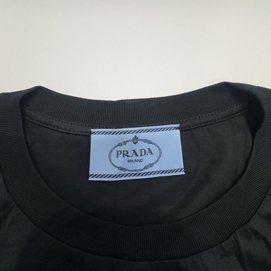 Prada Prada Basic Logo T-Shirt Size XL Size US XL / EU 56 / 4 - 3 Thumbnail