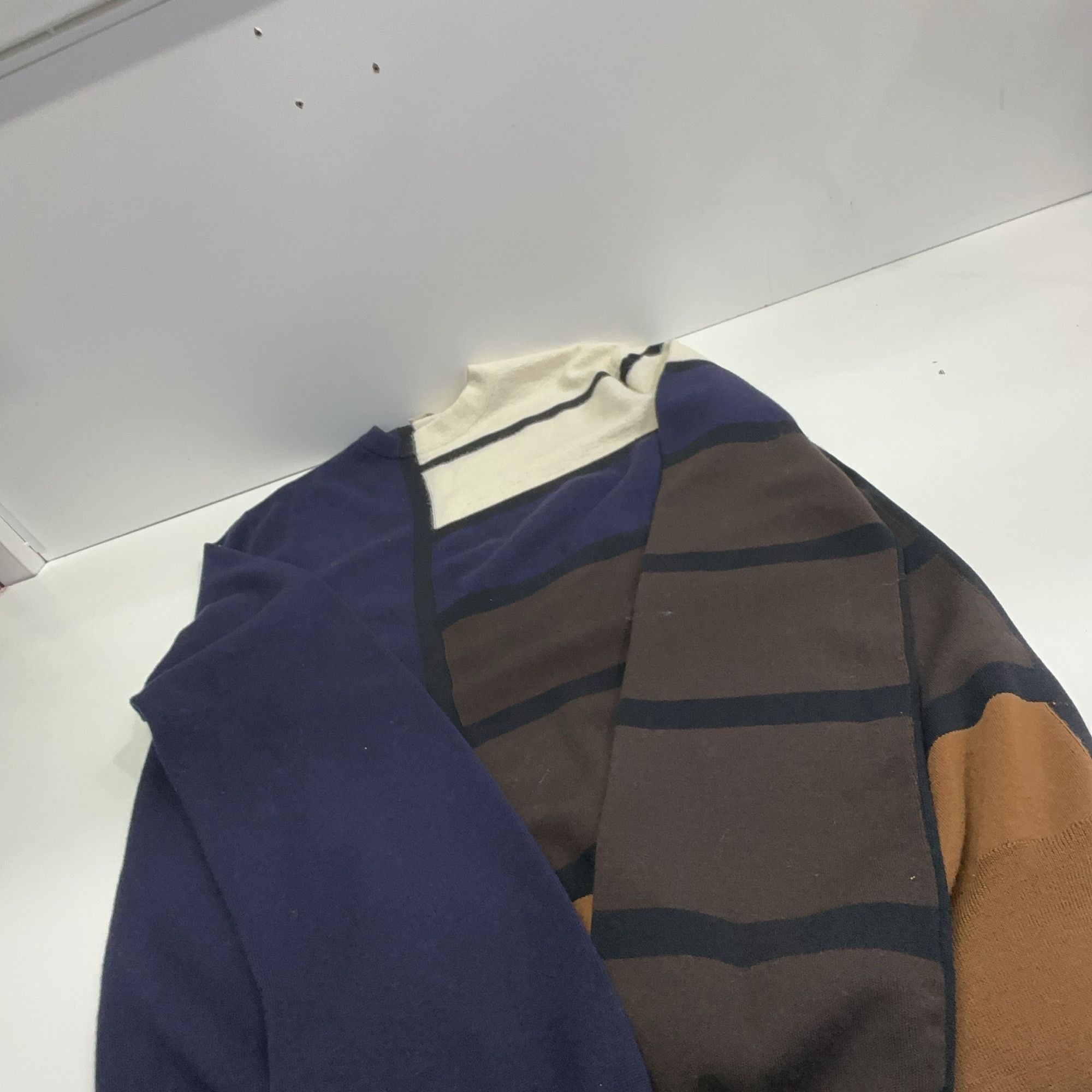 Celine Celine Colorblock Sweater Size XS Size XS / US 0-2 / IT 36-38 - 11 Thumbnail