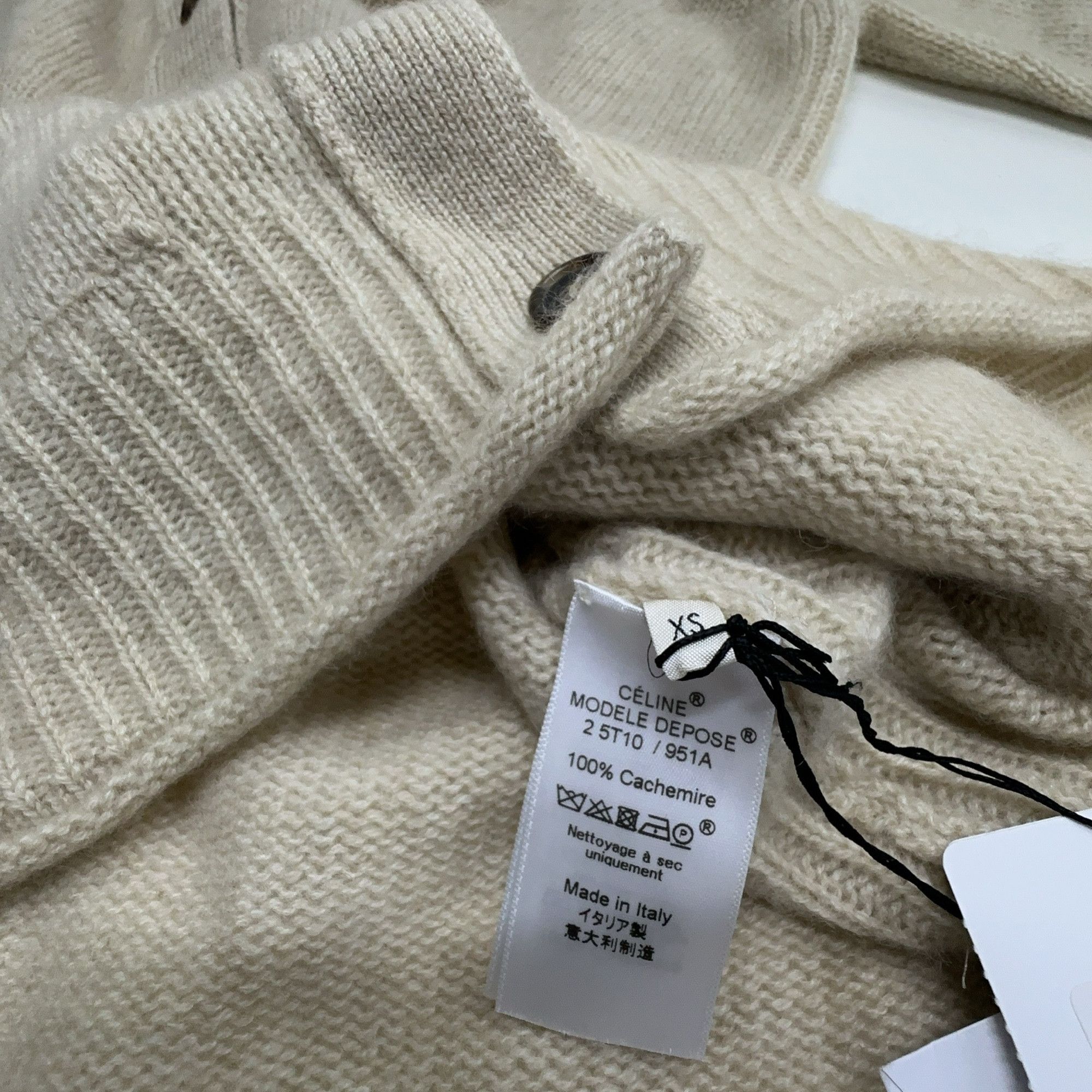 Celine Celine Cashmere Cardigan Size XS Size XS / US 0-2 / IT 36-38 - 4 Thumbnail