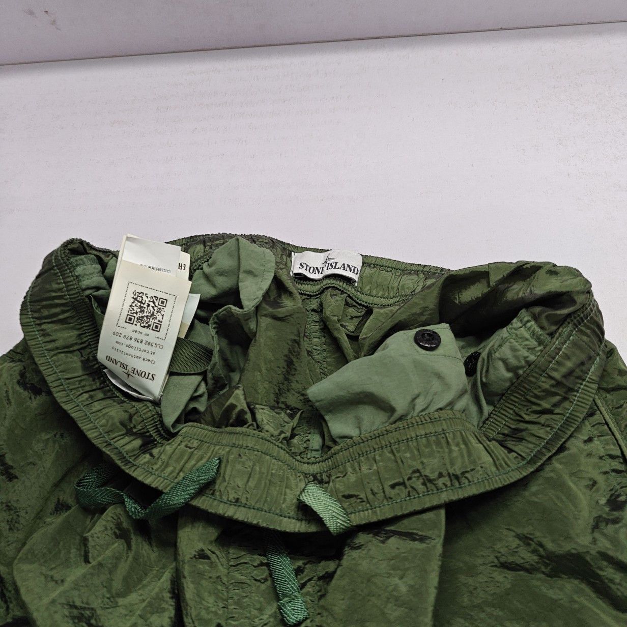 Stone Island Stone Island Olive Nylon Cargo Joggers Size 34 Size US 34 / EU 50 - 8 Thumbnail