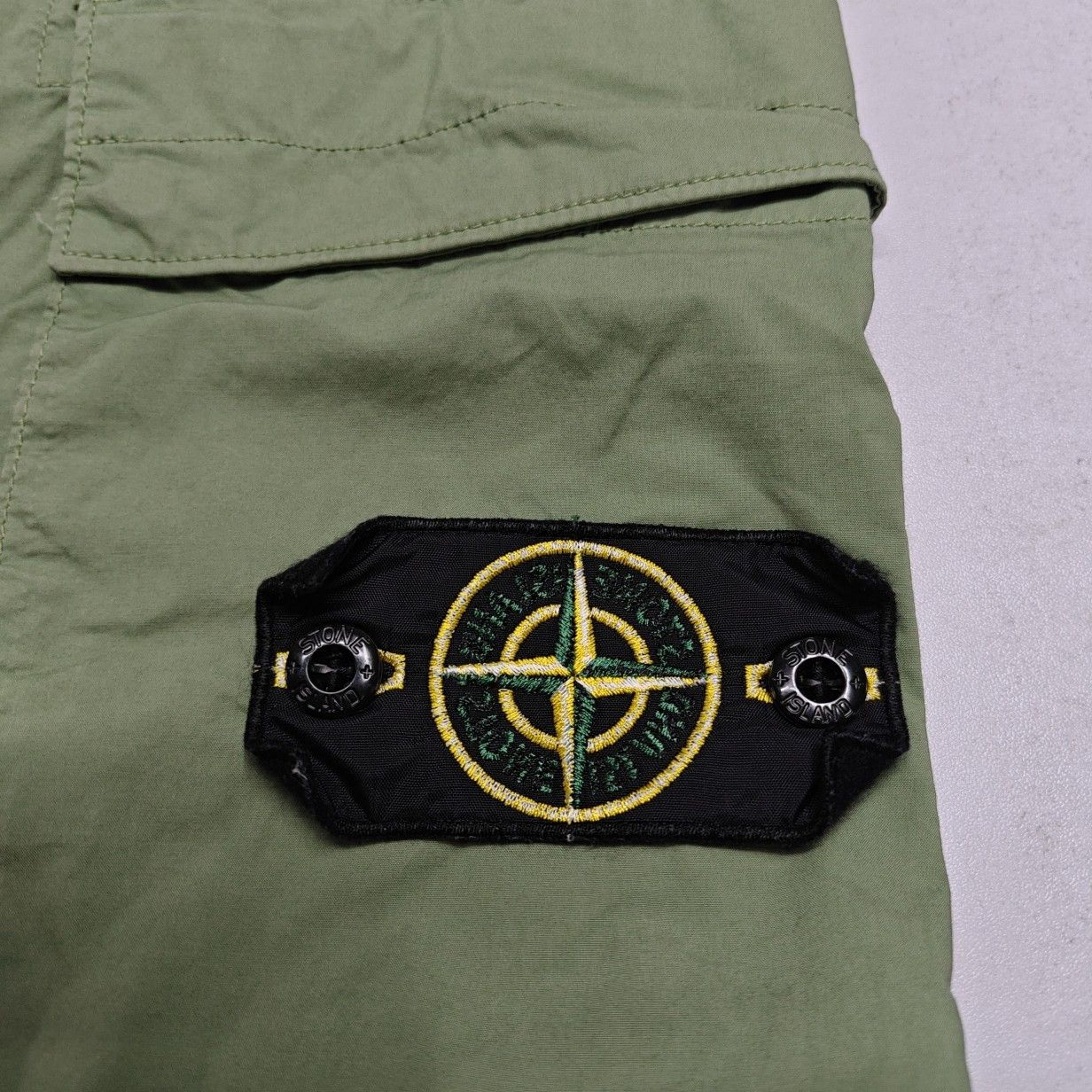 Stone Island Stone Island Logo Cargo Pants Size 33 Size US 33 - 7 Thumbnail
