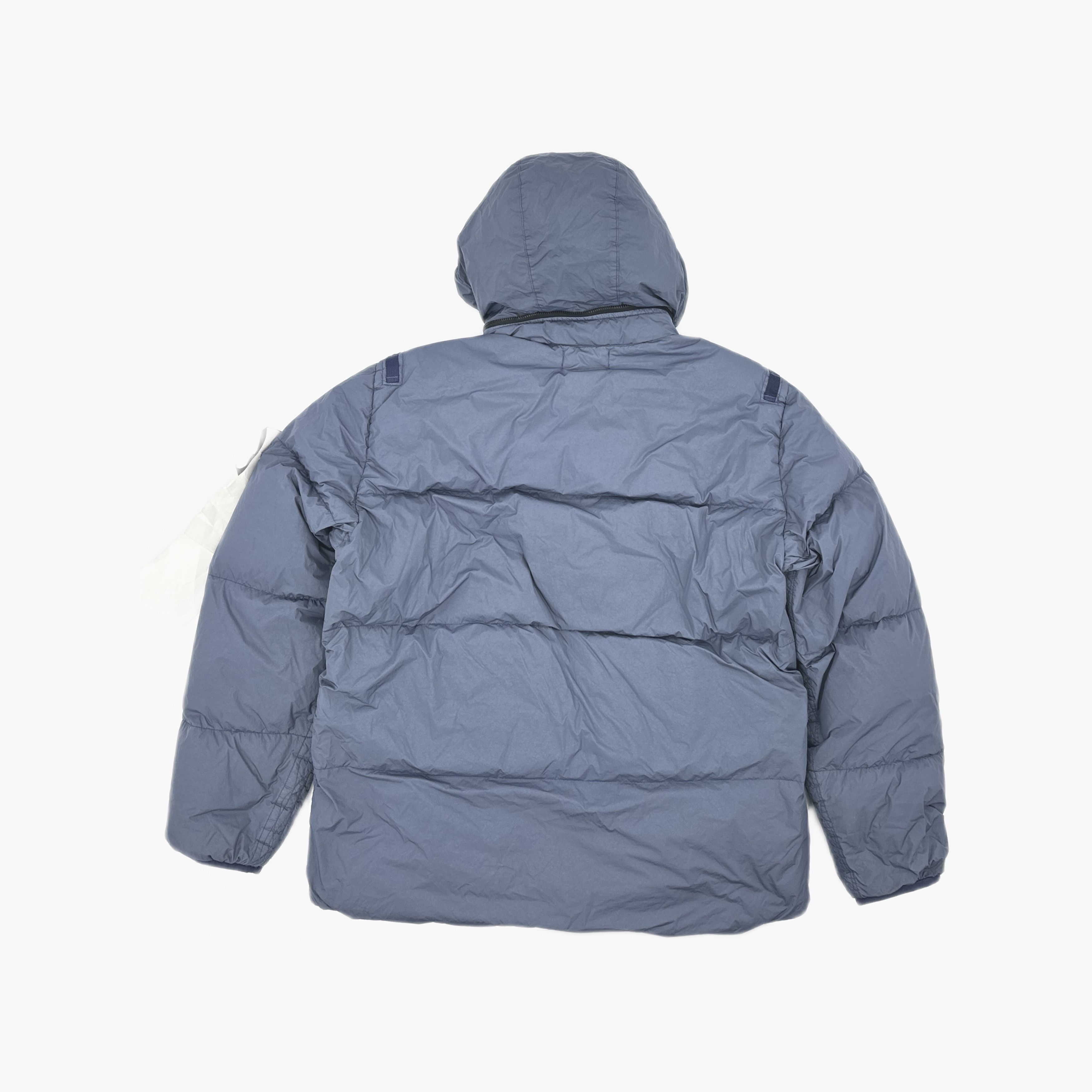 Stone Island Stone Island Badge Down Jacket XL Size US XL / EU 56 / 4 - 2 Thumbnail