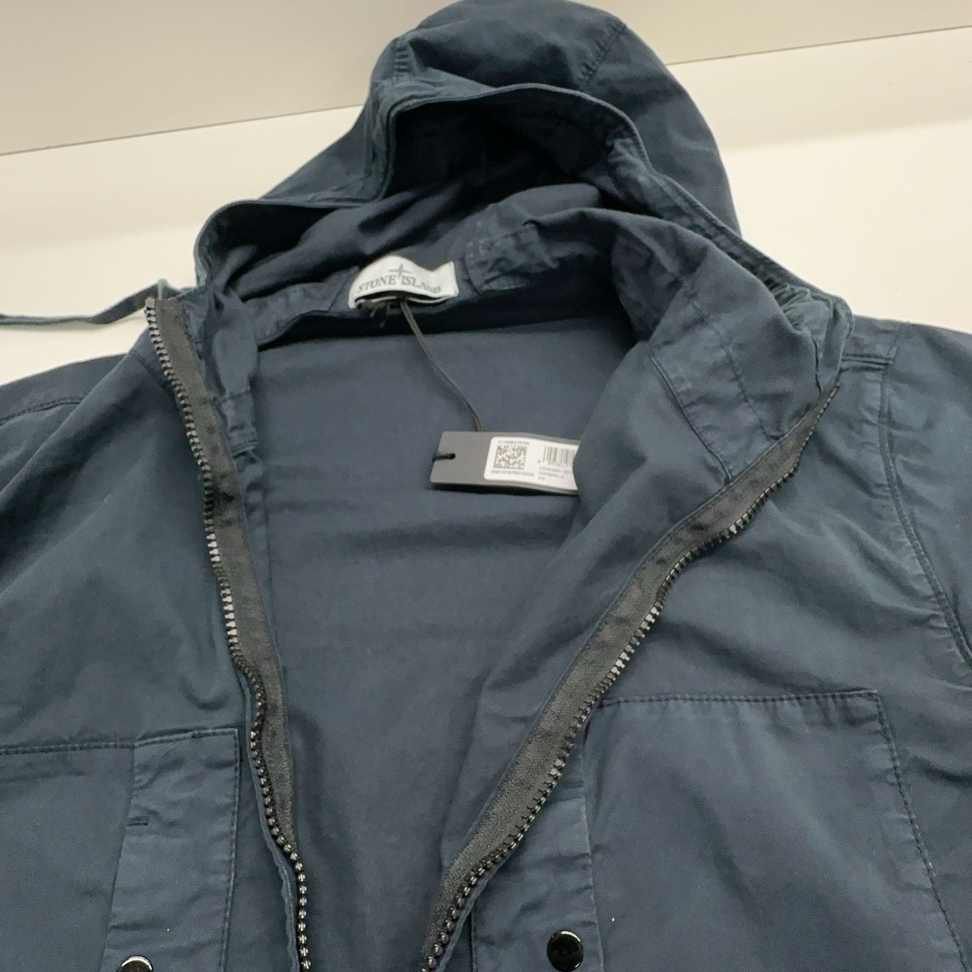 Stone Island Stone Island Hooded Zip Jacket Navy Size L Size US L / EU 52-54 / 3 - 14 Thumbnail
