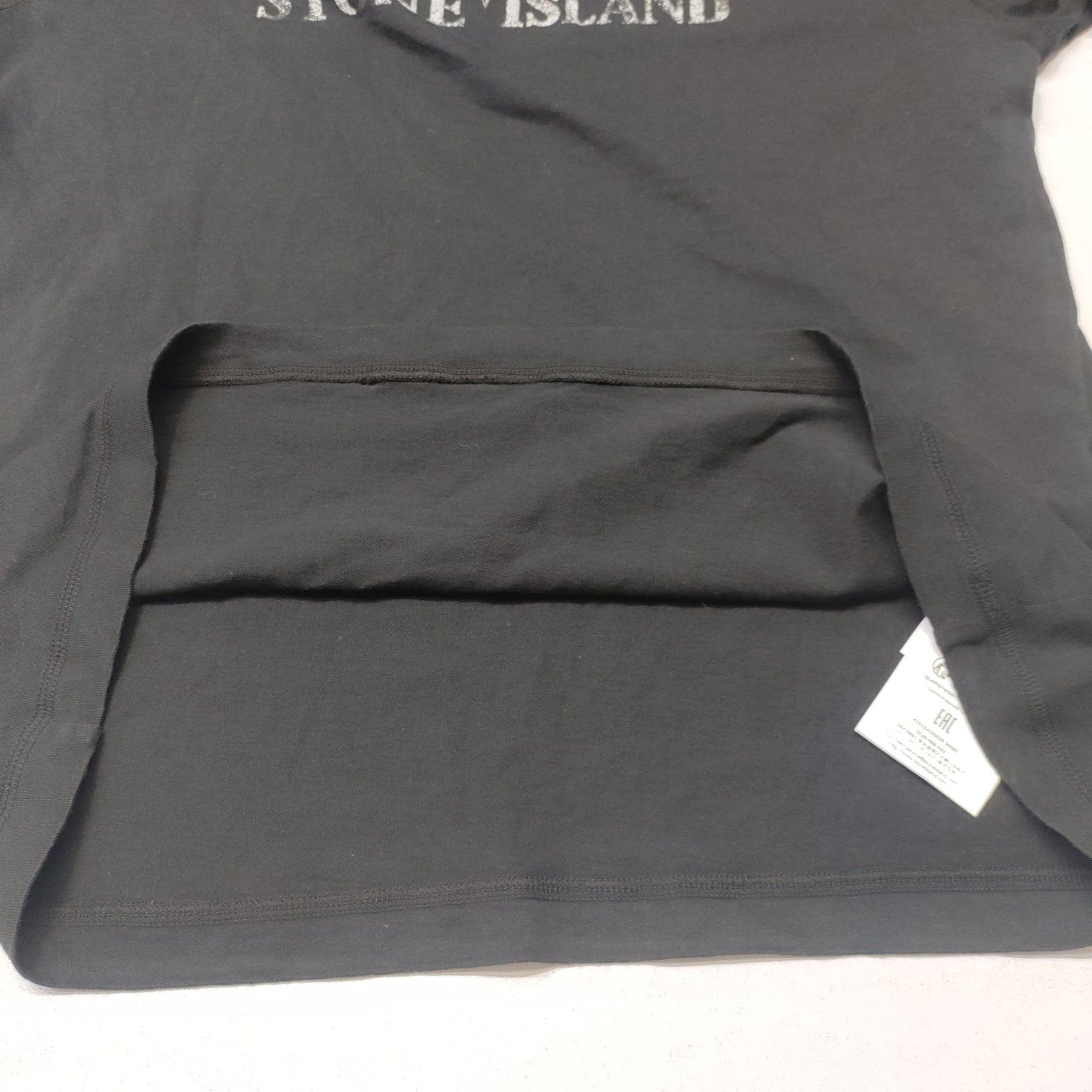 Stone Island Stone Island Logo Print T-Shirt Black Size M Size US M / EU 48-50 / 2 - 11 Thumbnail