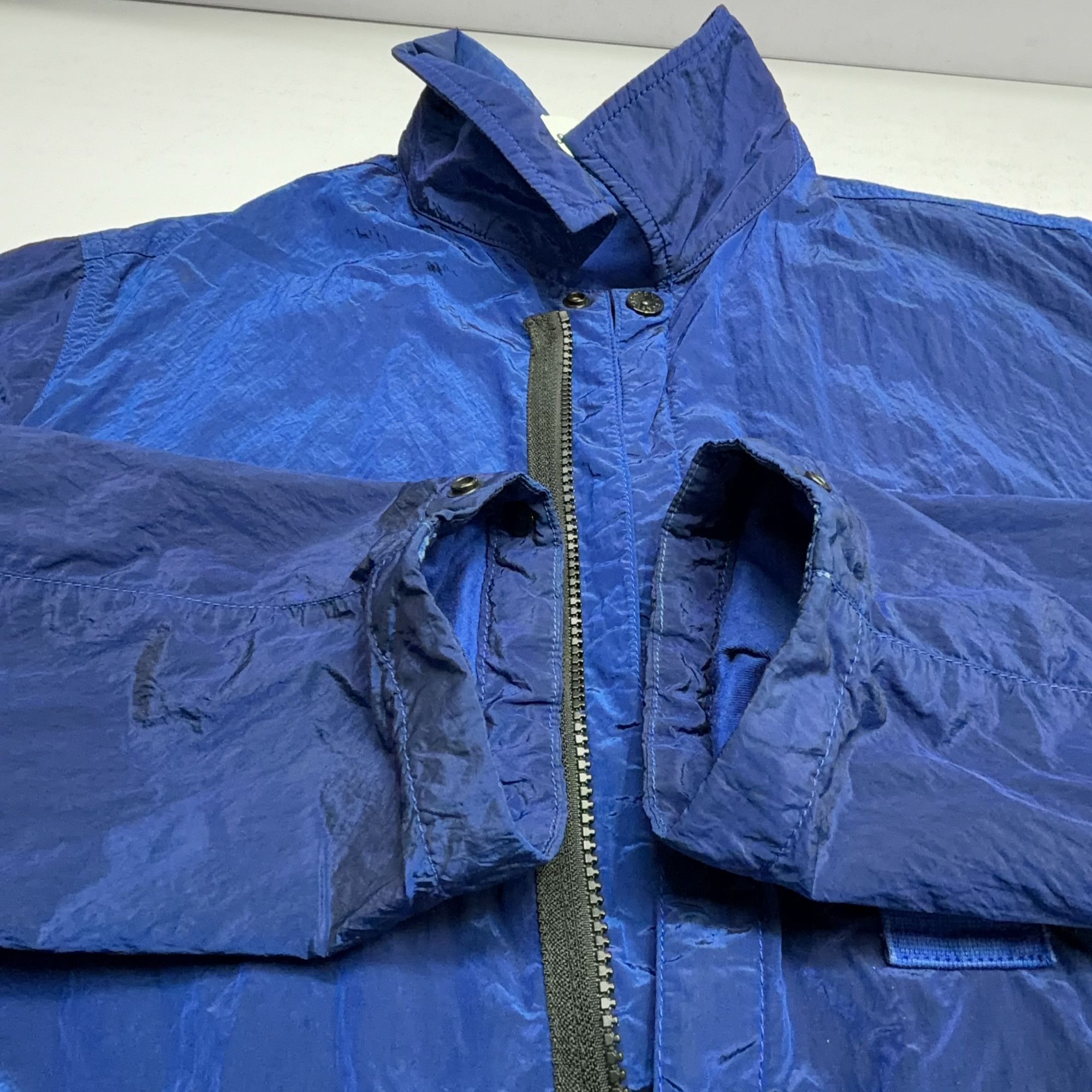 Stone Island Stone Island Nylon Light Jacket Size L Size US L / EU 52-54 / 3 - 15 Thumbnail