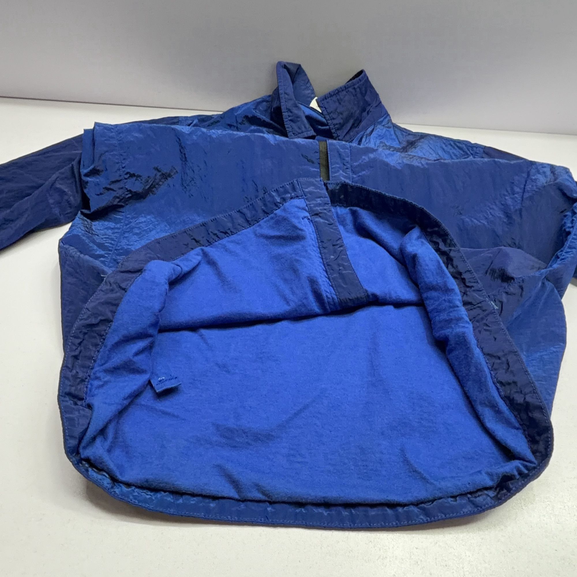 Stone Island Stone Island Nylon Light Jacket Size L Size US L / EU 52-54 / 3 - 19 Thumbnail
