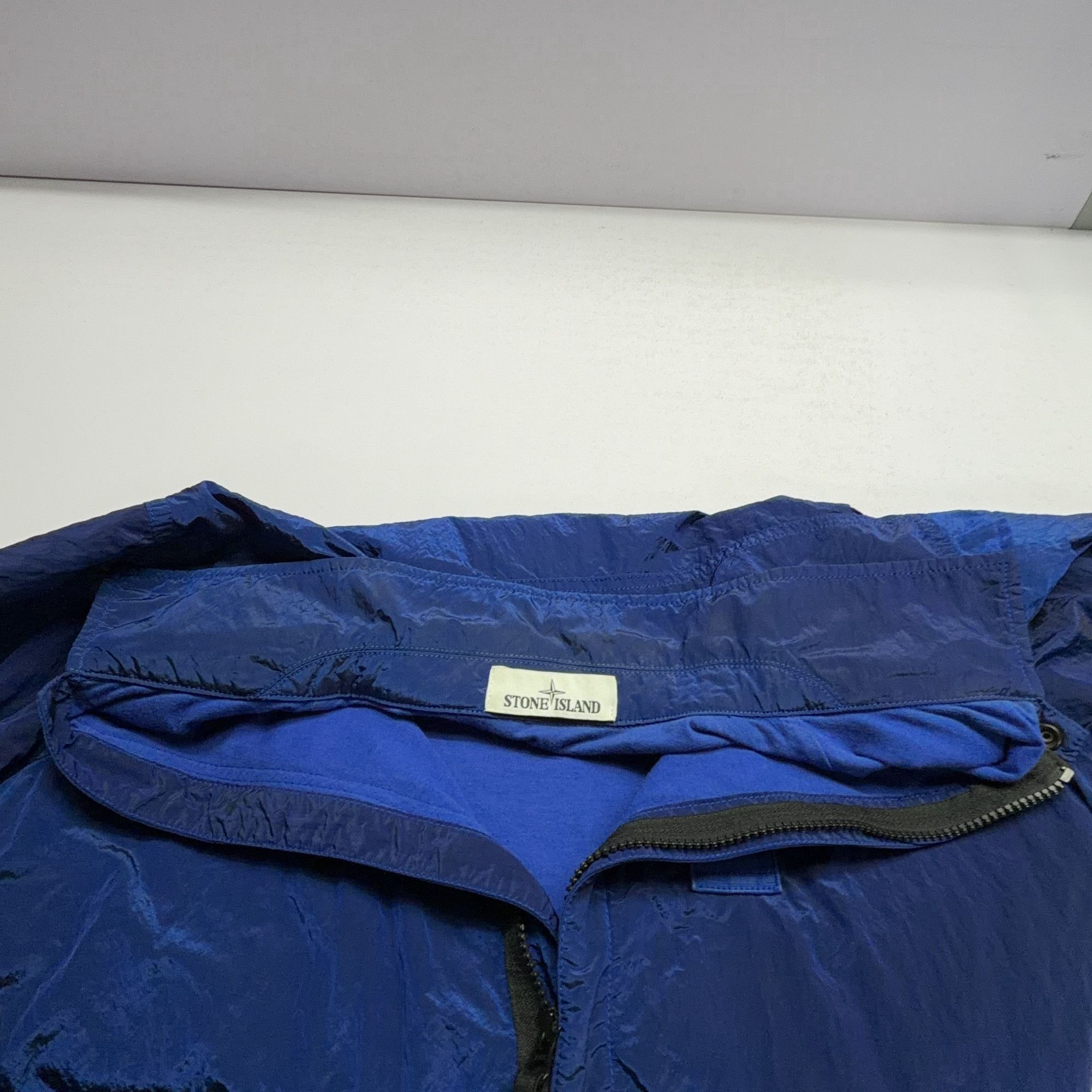 Stone Island Stone Island Nylon Light Jacket Size L Size US L / EU 52-54 / 3 - 12 Thumbnail