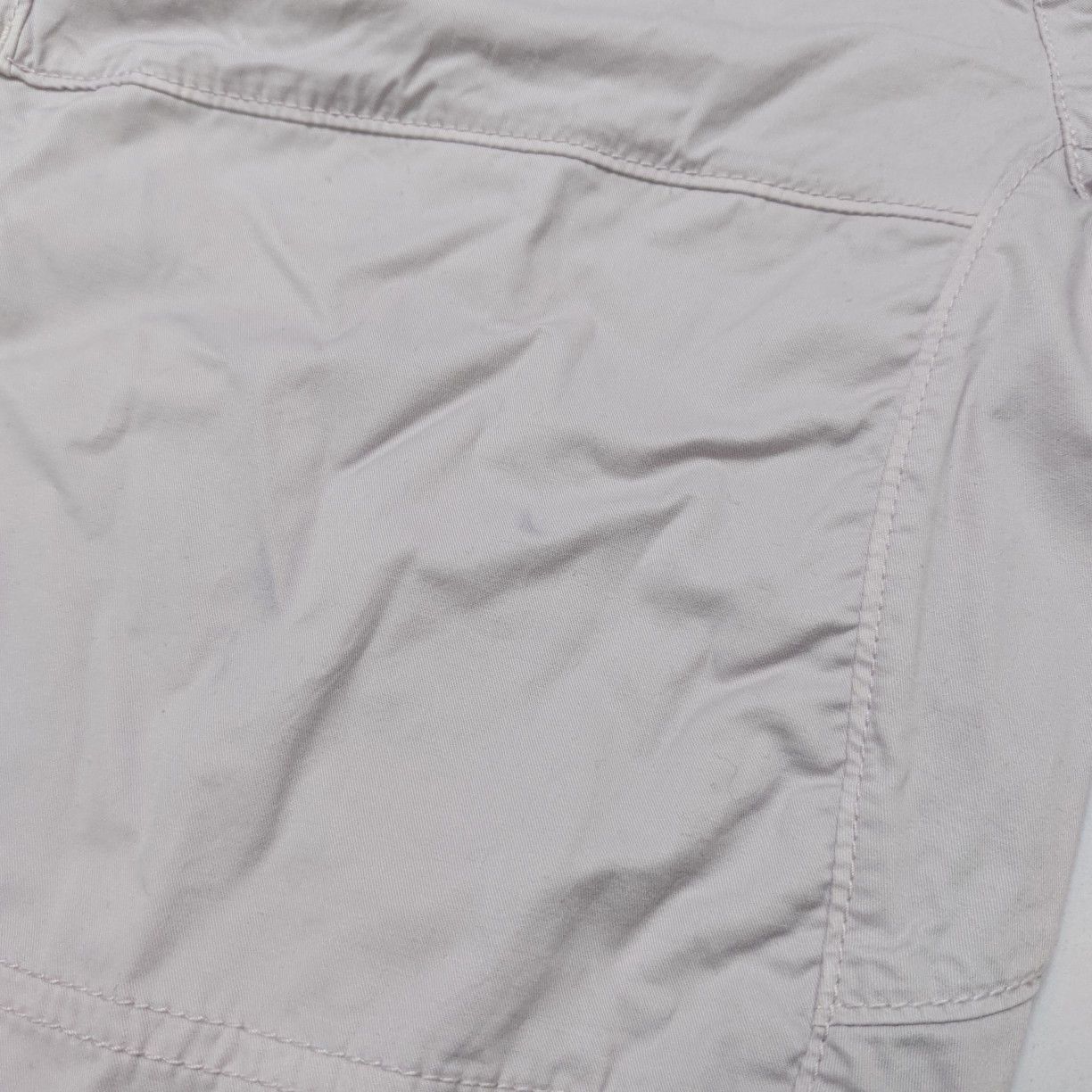 Stone Island Stone Island Pink Logo Badge Shorts Size 31 Size US 31 - 7 Thumbnail