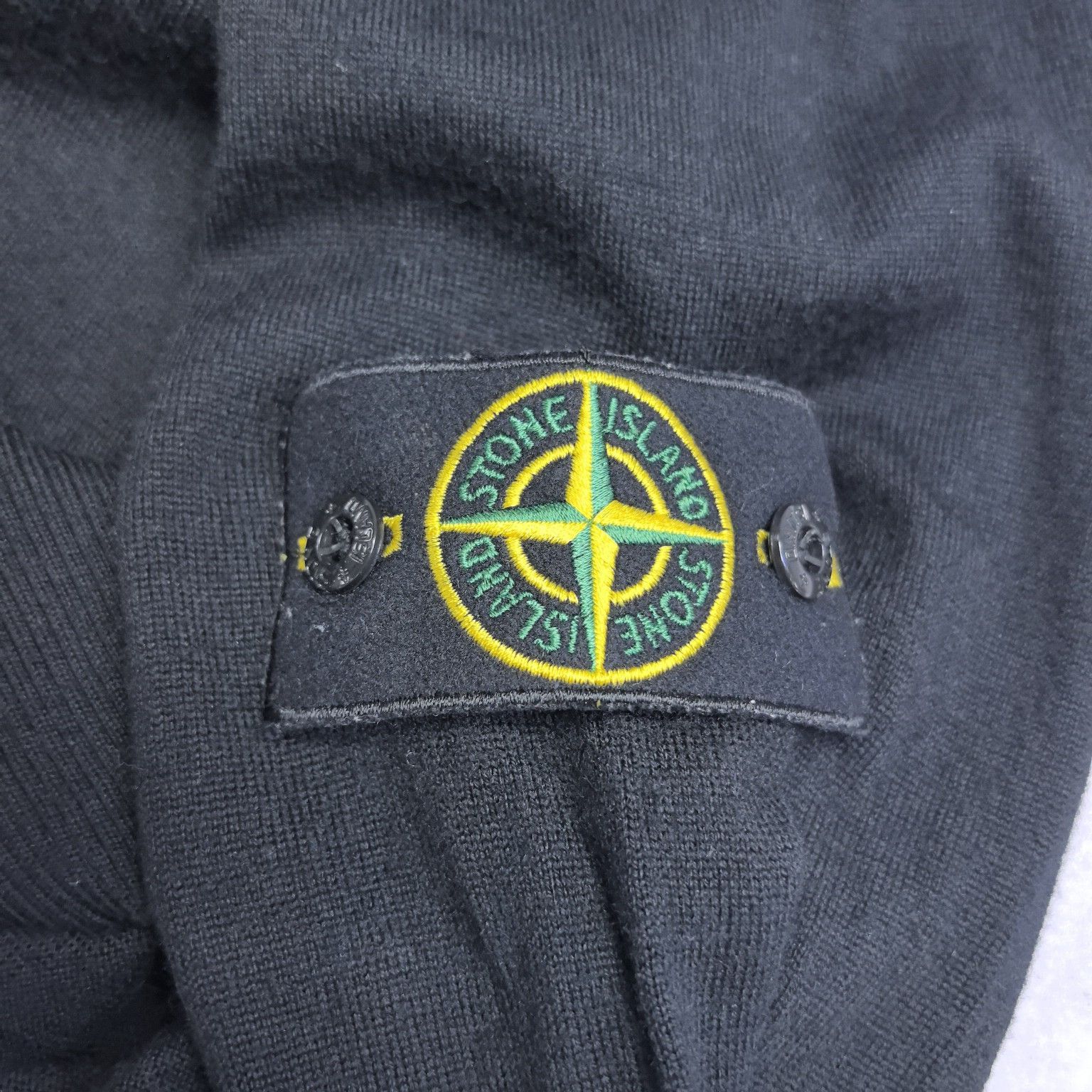 Stone Island Stone Island Crewneck Knit Sweater Size L Size US L / EU 52-54 / 3 - 4 Thumbnail