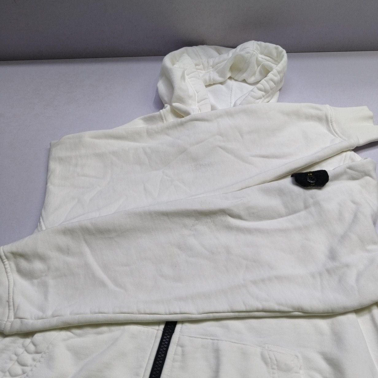 Stone Island Stone Island Zip Up Logo Patch Hoodie Size M Size US M / EU 48-50 / 2 - 10 Thumbnail